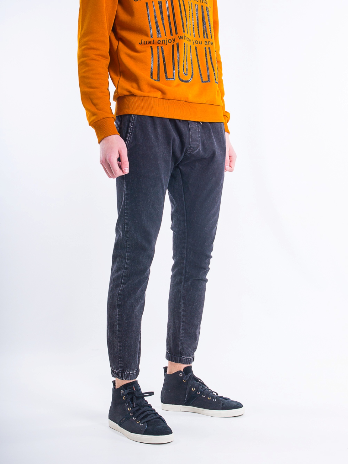 

Джинсы Limited LC240519-4 4XL Серый