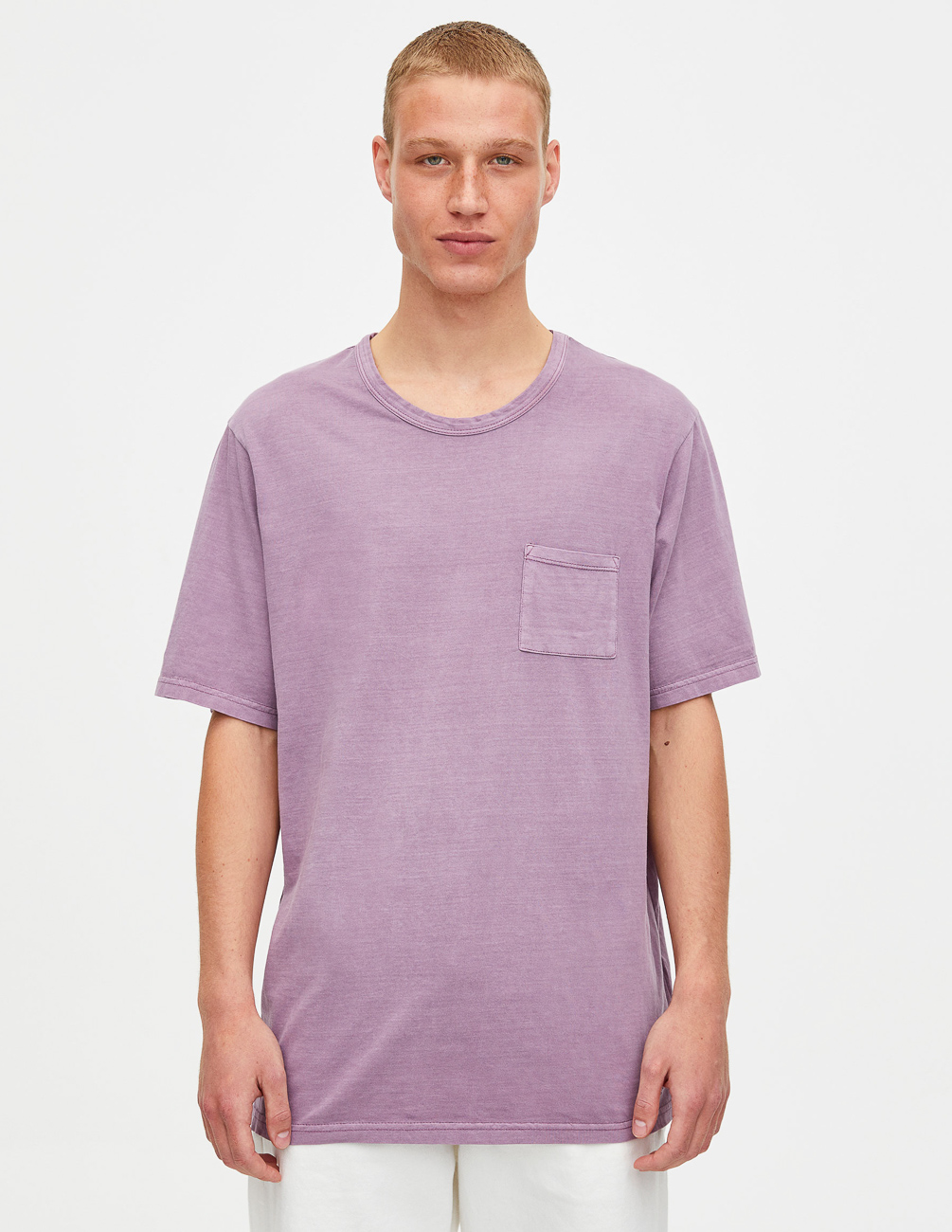 

Футболка PULL & BEAR М0111742 (5244/560/671) цвет сиреневый S