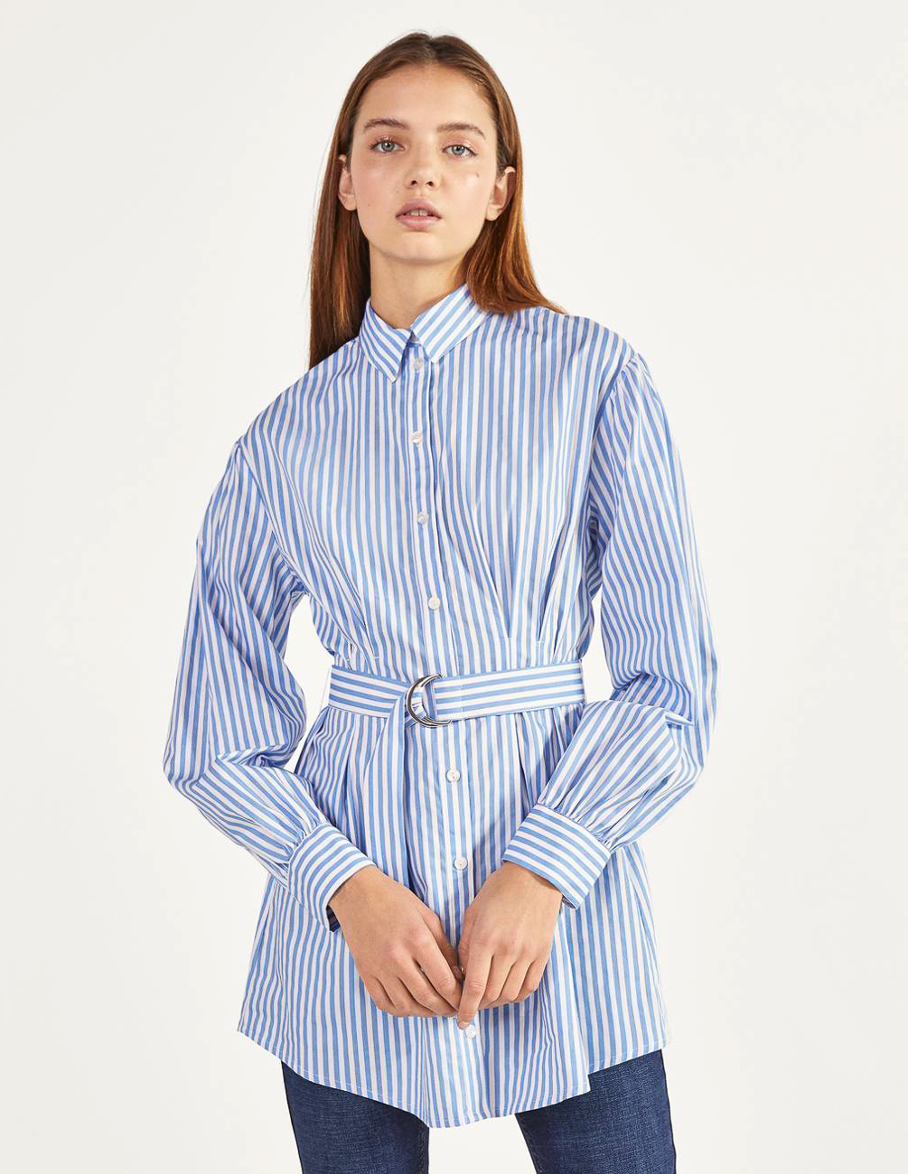 

Рубашка Bershka Ж1064640 (0699/168/400) цвет голубой-белый XS