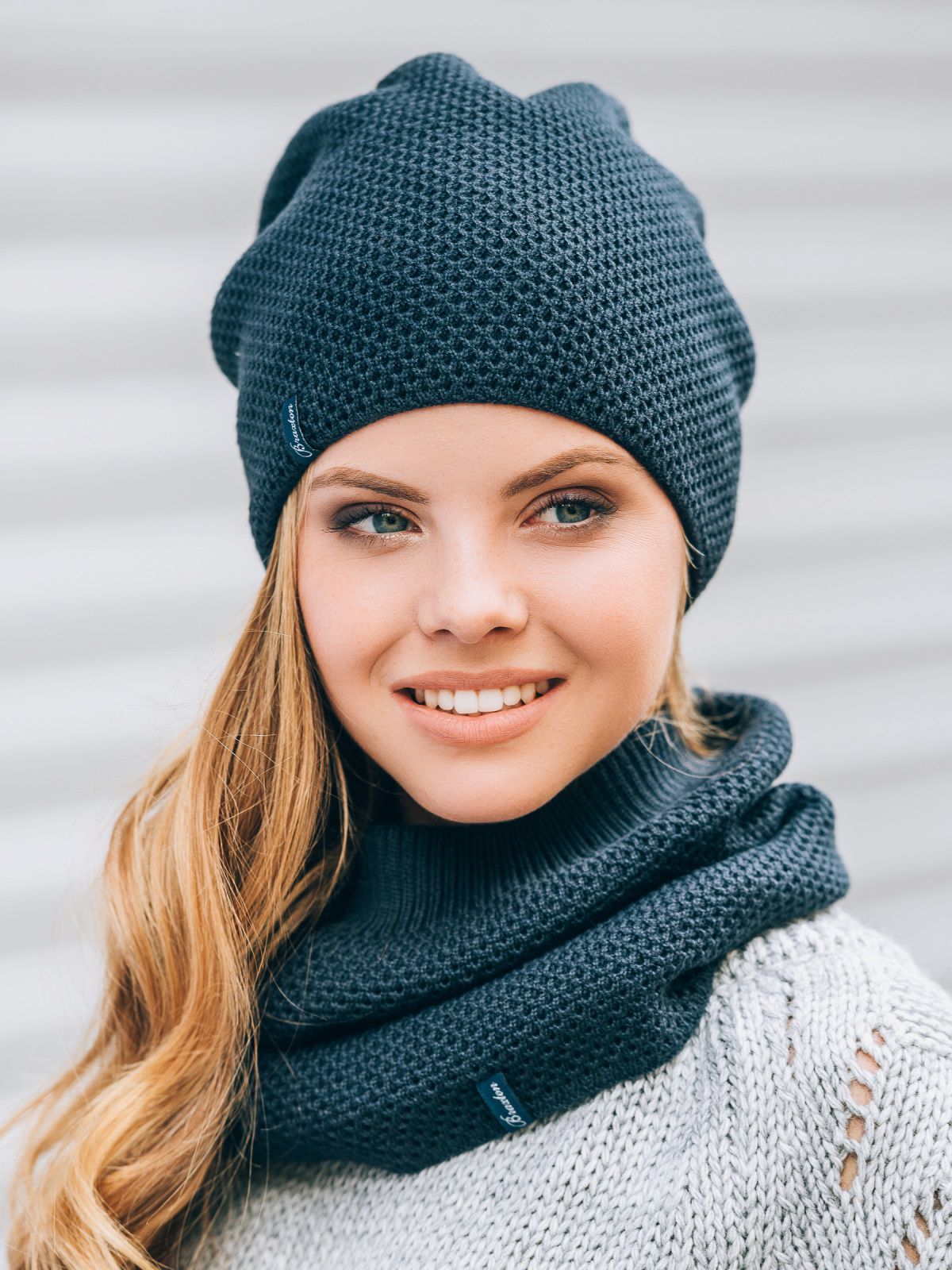 

Шапка + снуд Dressa 29723 One Size Темно-синие