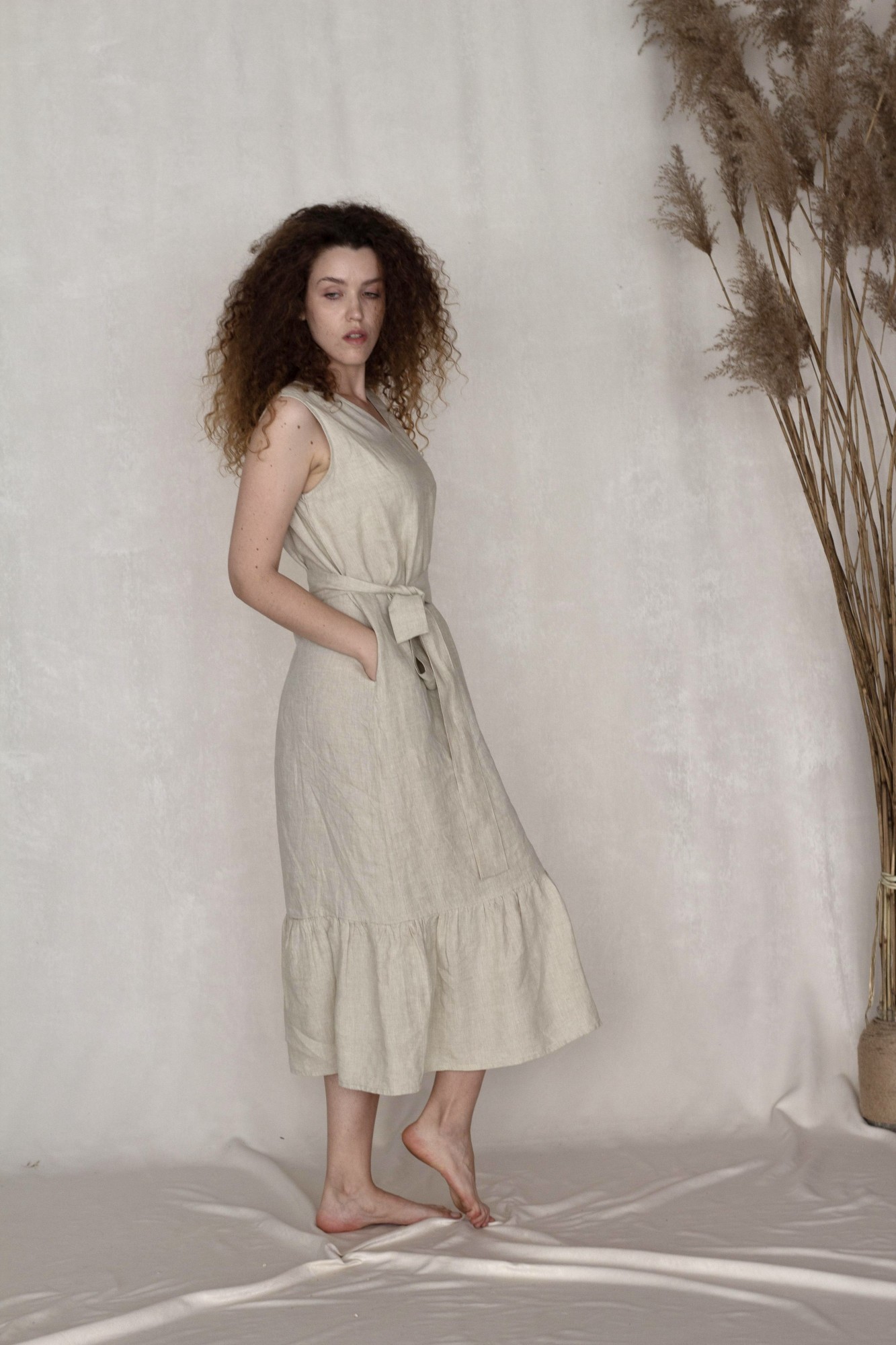

Платье Макси Capslook Oversize One Size Beige
