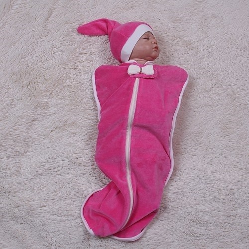 

Велюровая евро пеленка ergo Cocoon Brilliantbaby Lembut малиновая