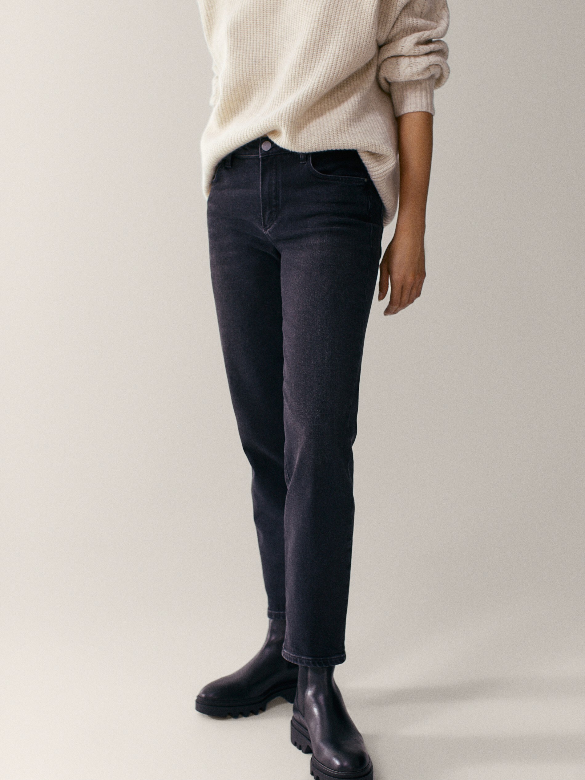 

Джинси Massimo Dutti 5052/662/800 36 чорний