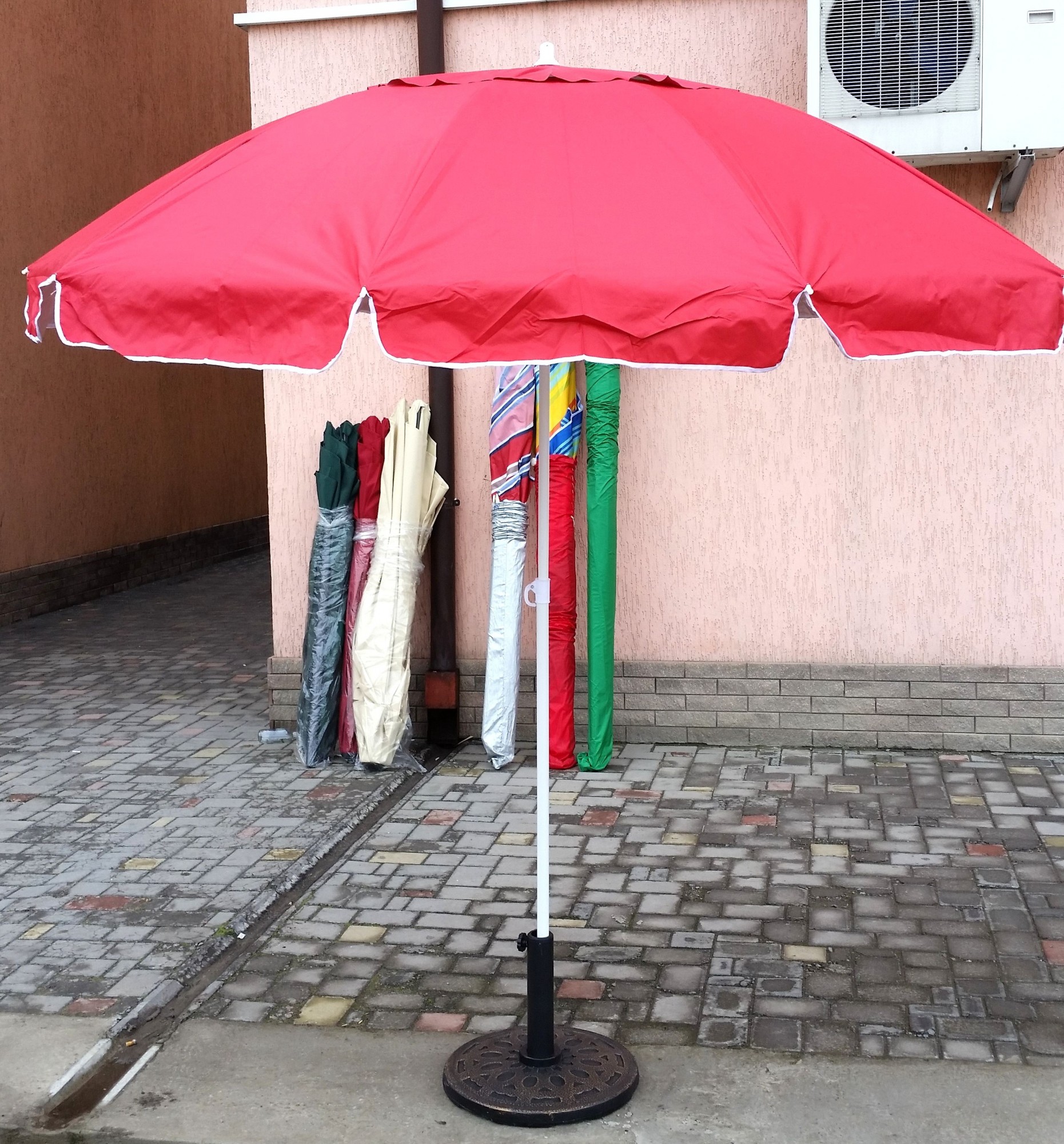 

Зонт садовый торговый Sansan Umbrella 006 красный круглий 2,2 метра