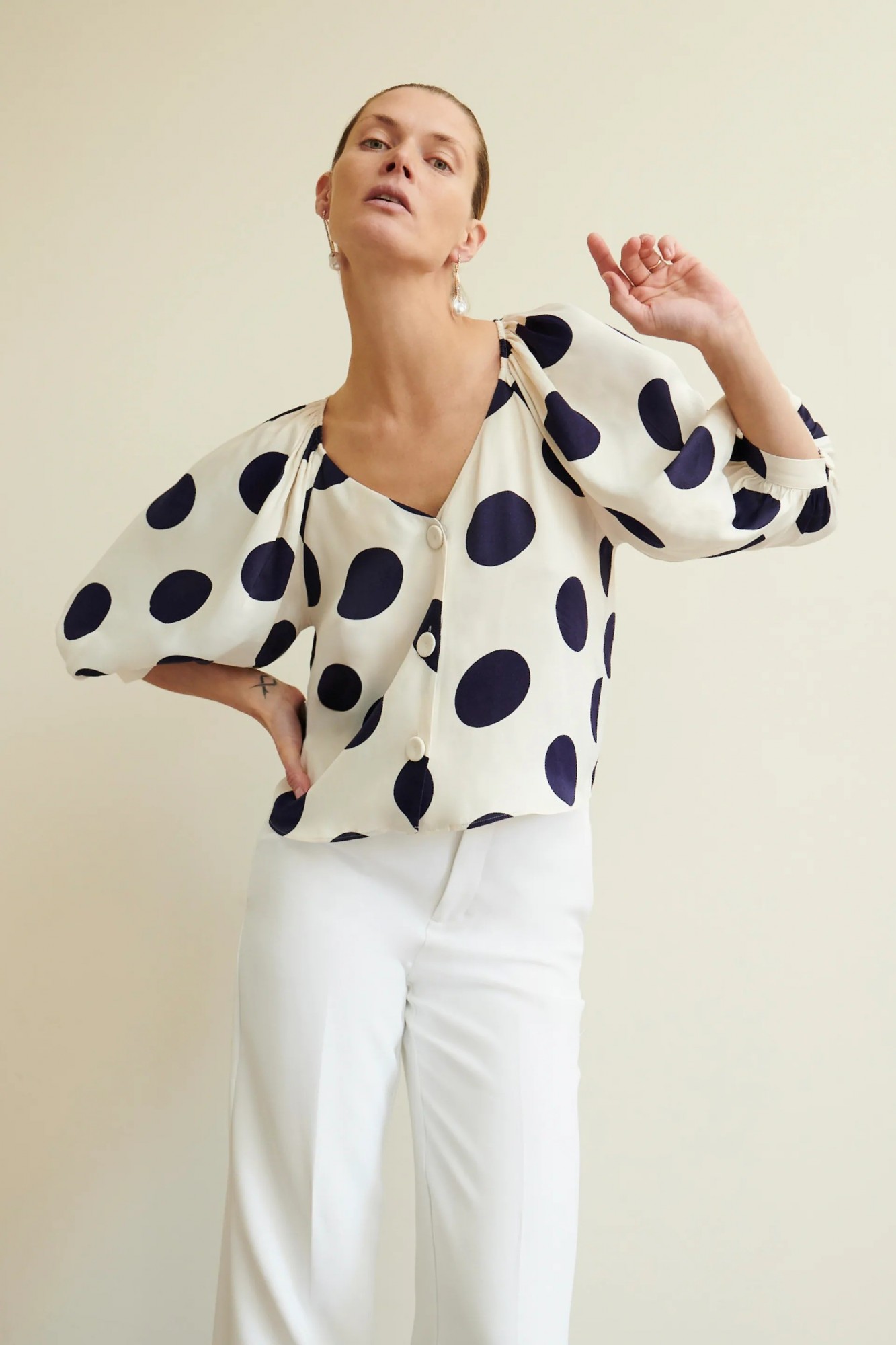 

Блуза ZARA L белый 8032845341310