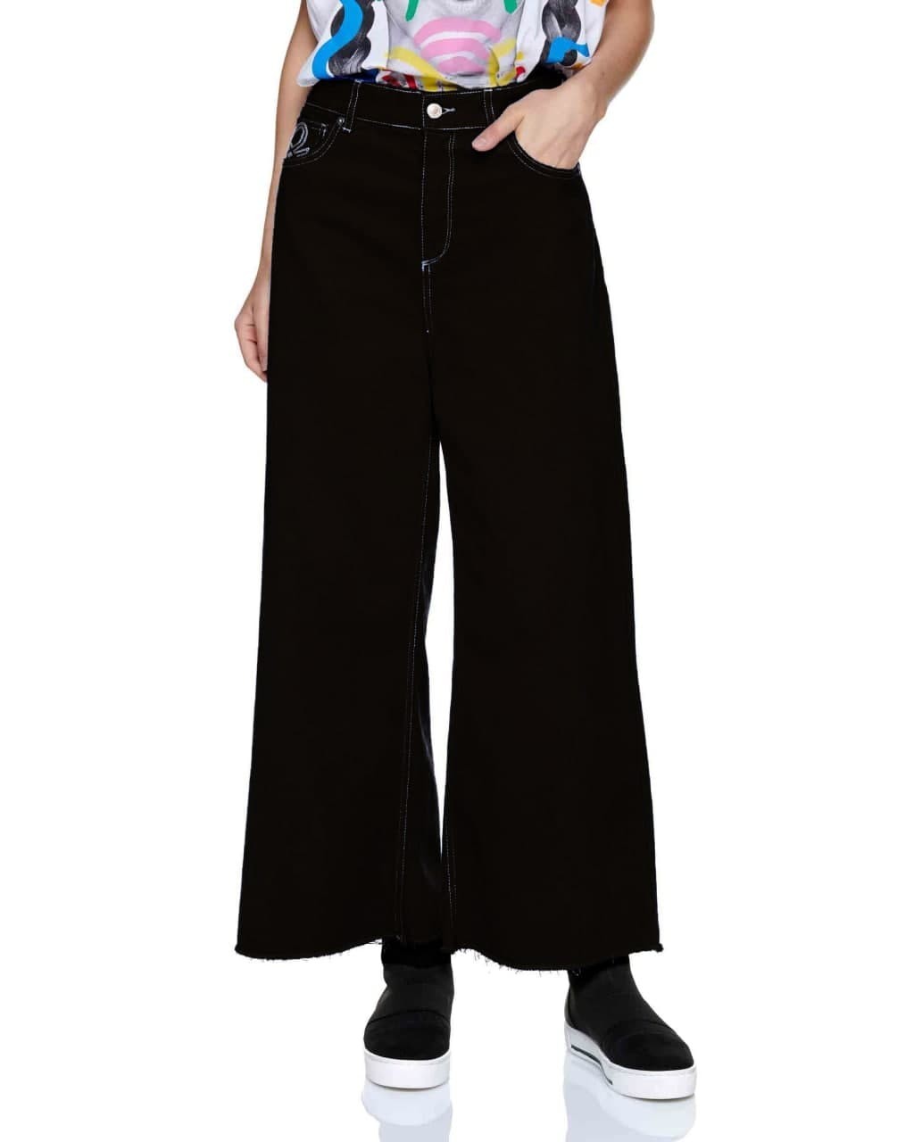 

Джинсы United Colors of Benetton 29 черный 8300338585135