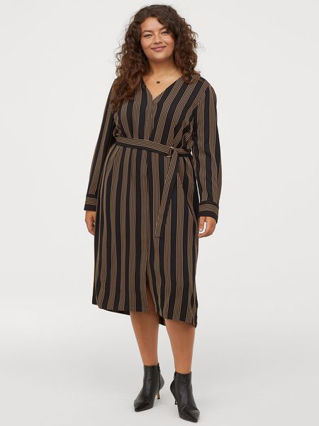 

Платье H&M 0798602-0  Черное (СА2000001548752, Платье H&M 0798602-0 XL Черное (СА2000001548752)