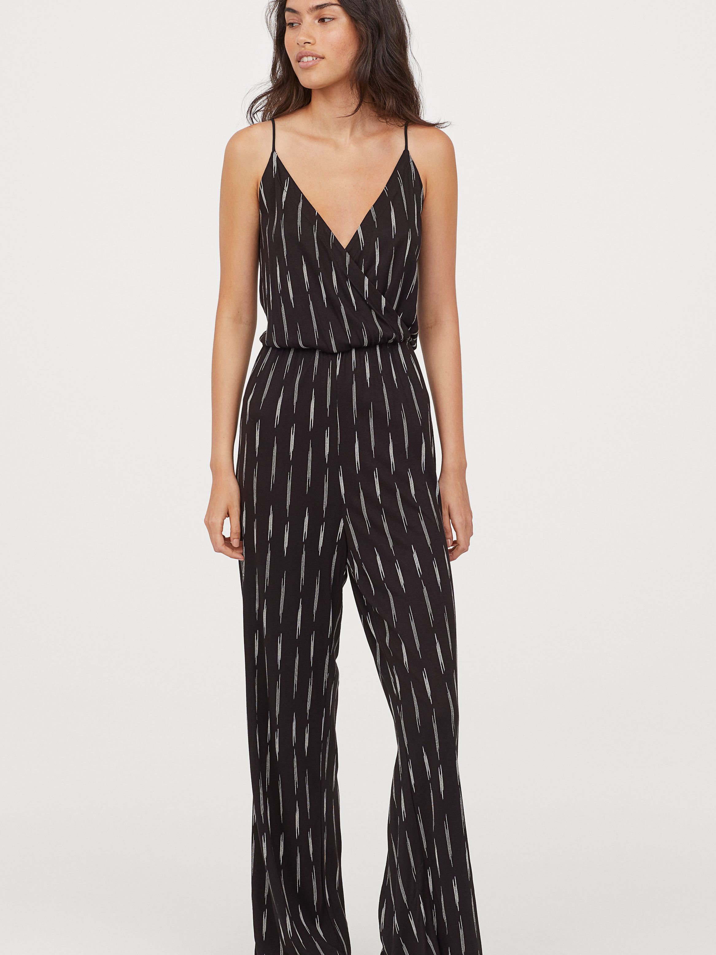 

Комбинезон H&M 02-0765948-0 M Черный (СА2000001724224)