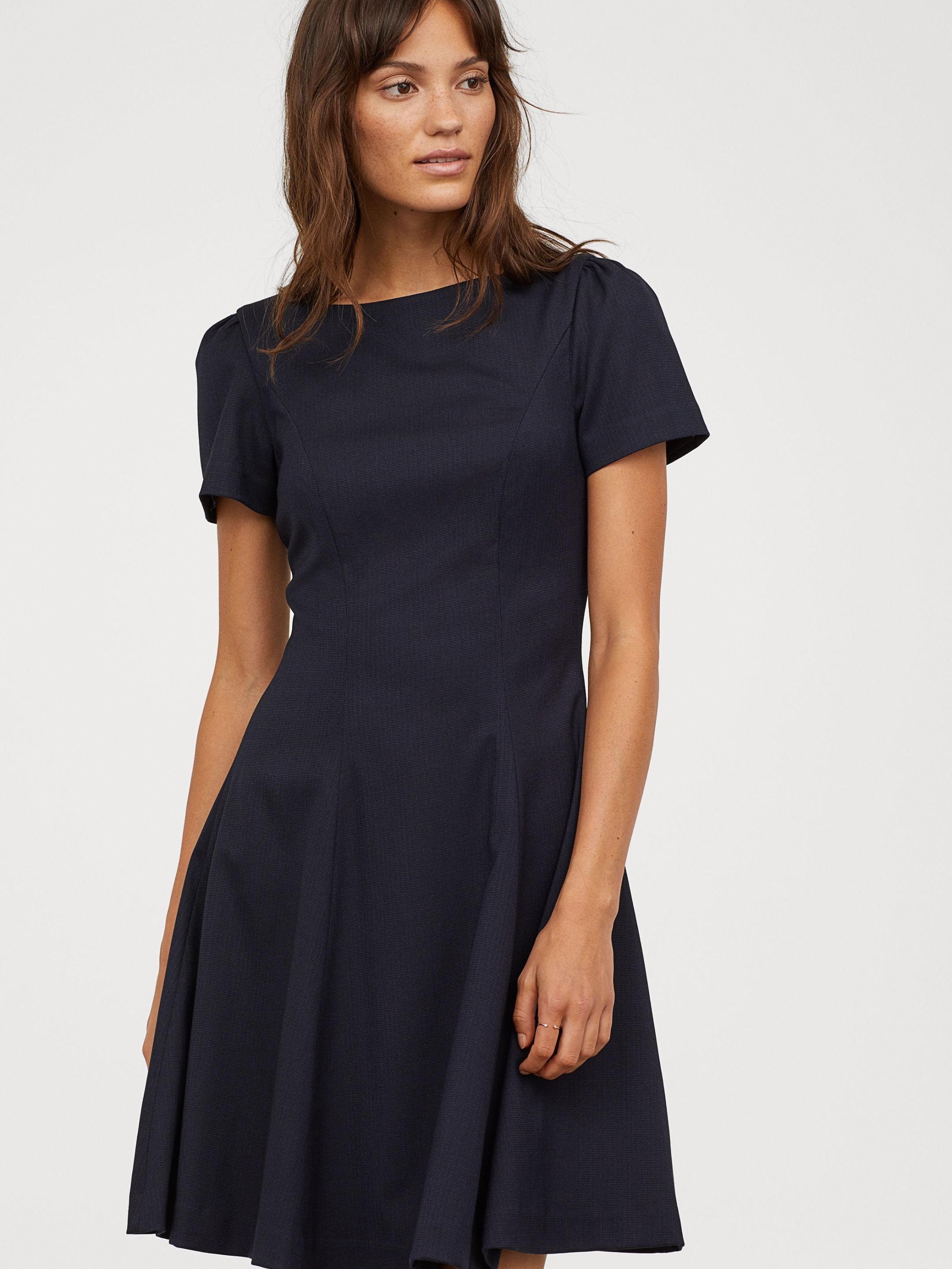 

Платье H&M 0577513-8  Синее (СА2000001597163, Платье H&M 0577513-8 38 Синее (СА2000001597163)