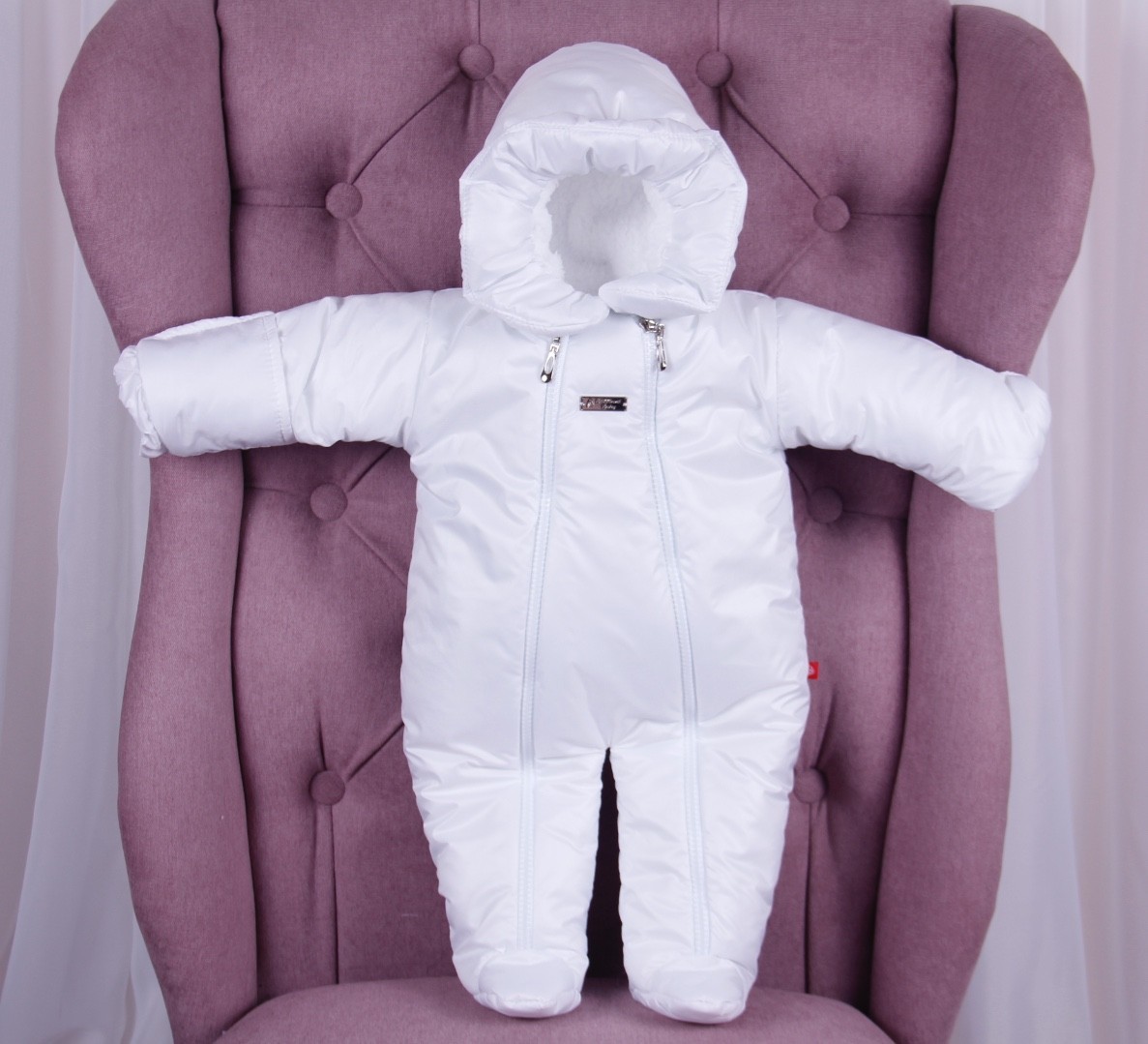

Зимний комбинезон для малышей Brilliantbaby белый