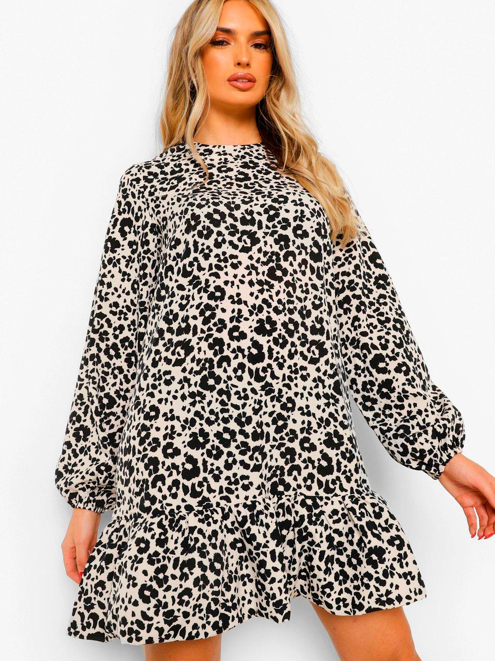 

Платье Boohoo bh05330050 44 Бежевое