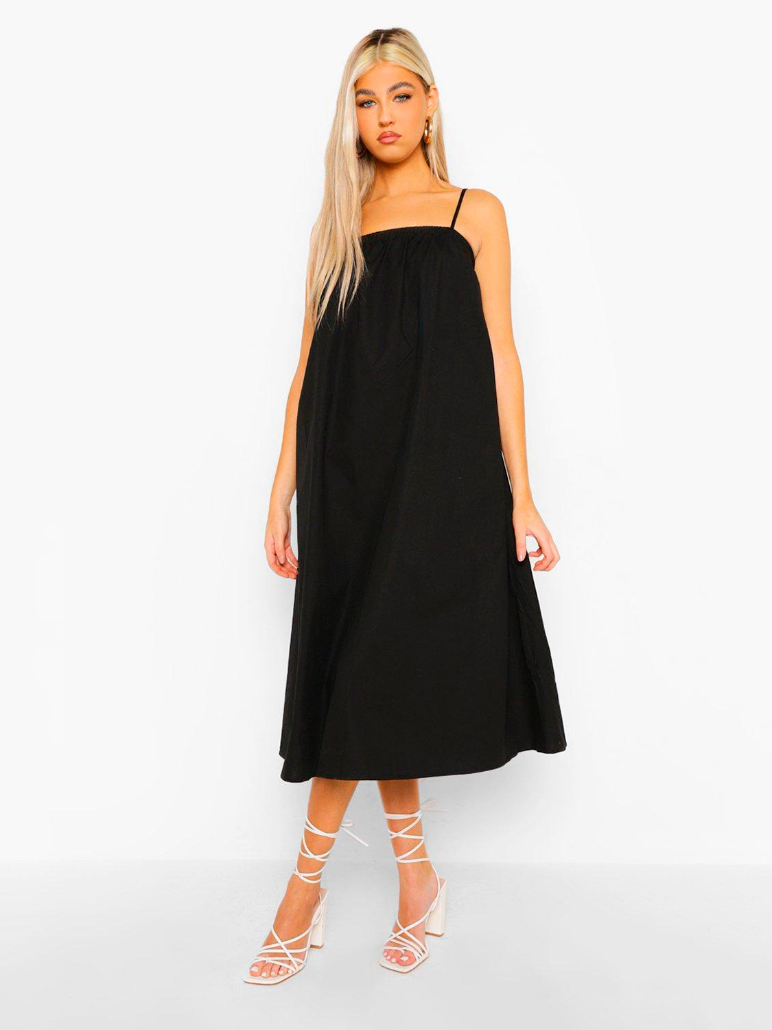 

Сарафан Boohoo bh05330137  Черный, Сарафан Boohoo bh05330137 40 Черный