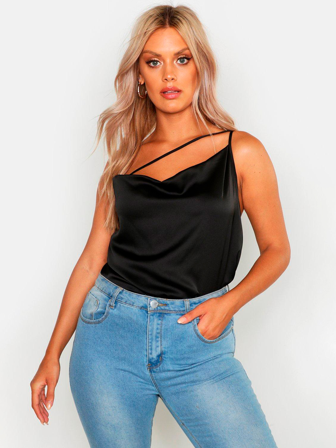 

Топ Boohoo bh06110152 44 Черный