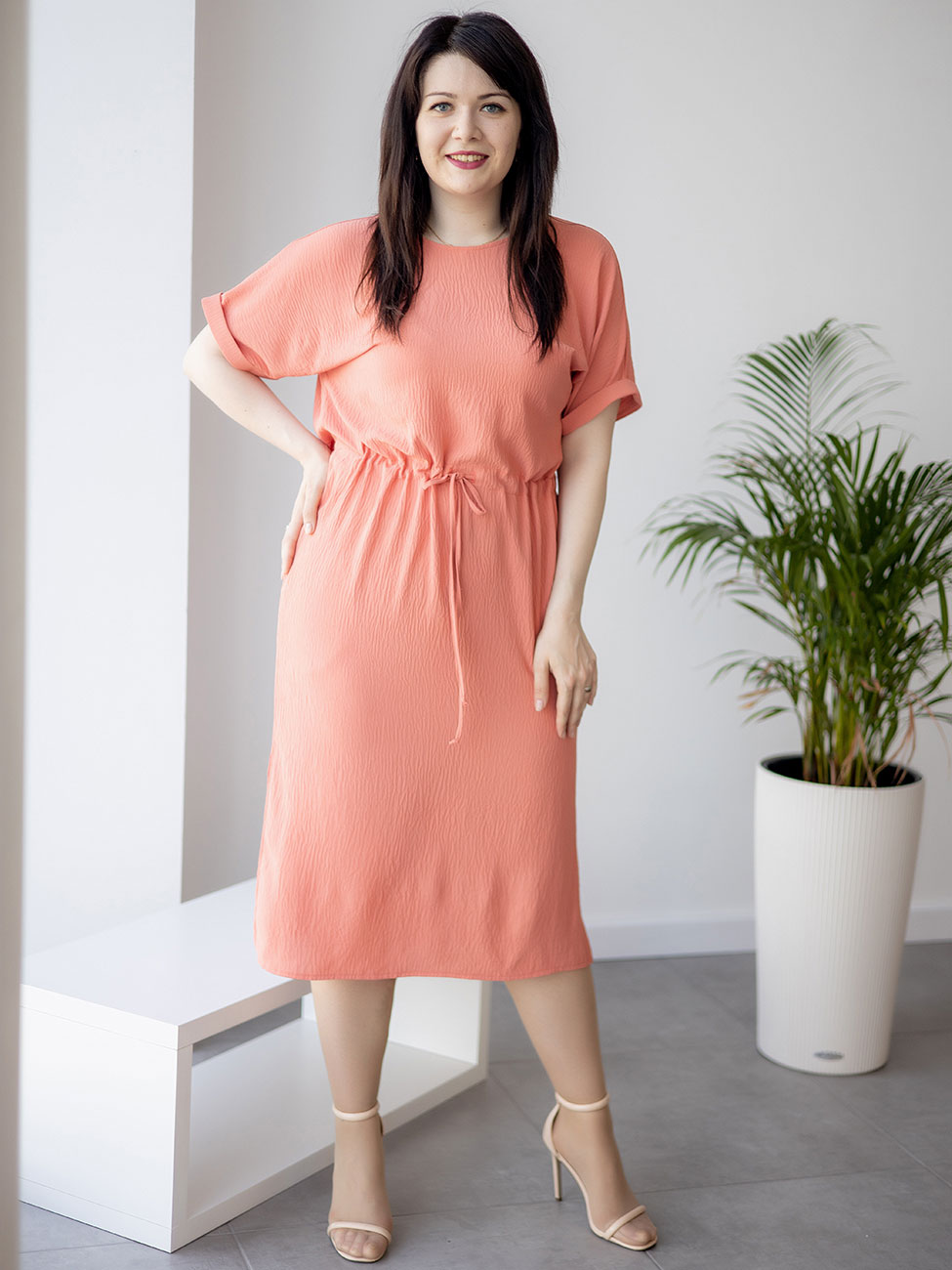 

Фактурное платье size+ на кулиске Персиковий 3 XL Vikamoda 3266