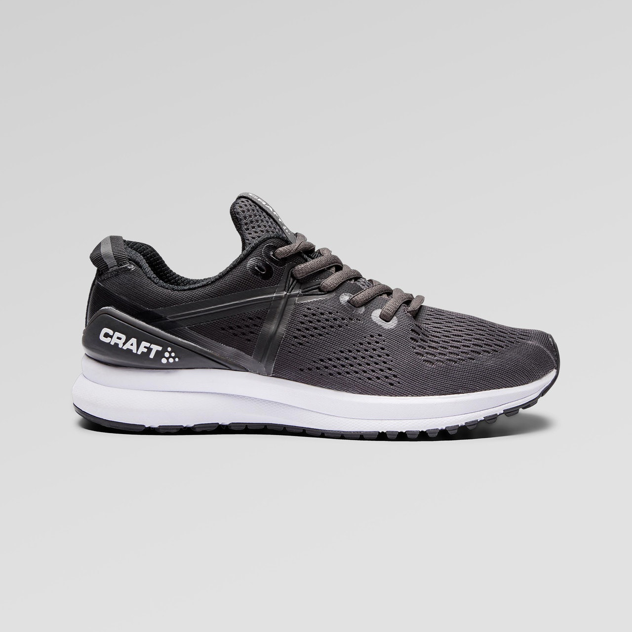 

Кроссовки Craft Shoe X165 Engineered 1907586-999000 38 24 см Черные