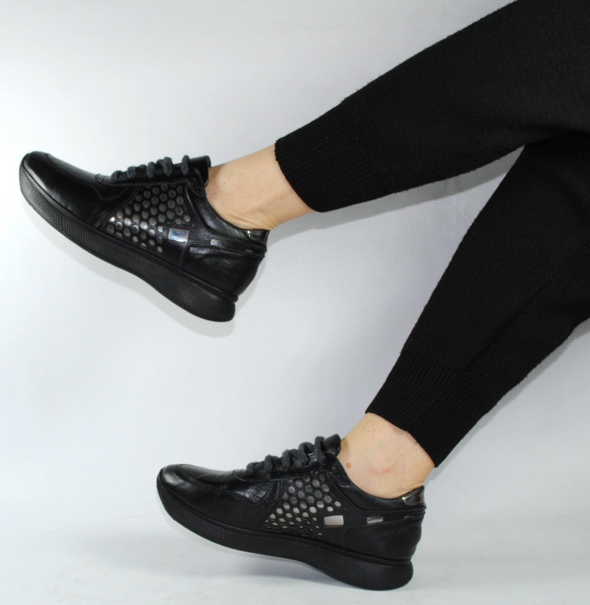 

Кроссовки Trend 5116230 37 Черный