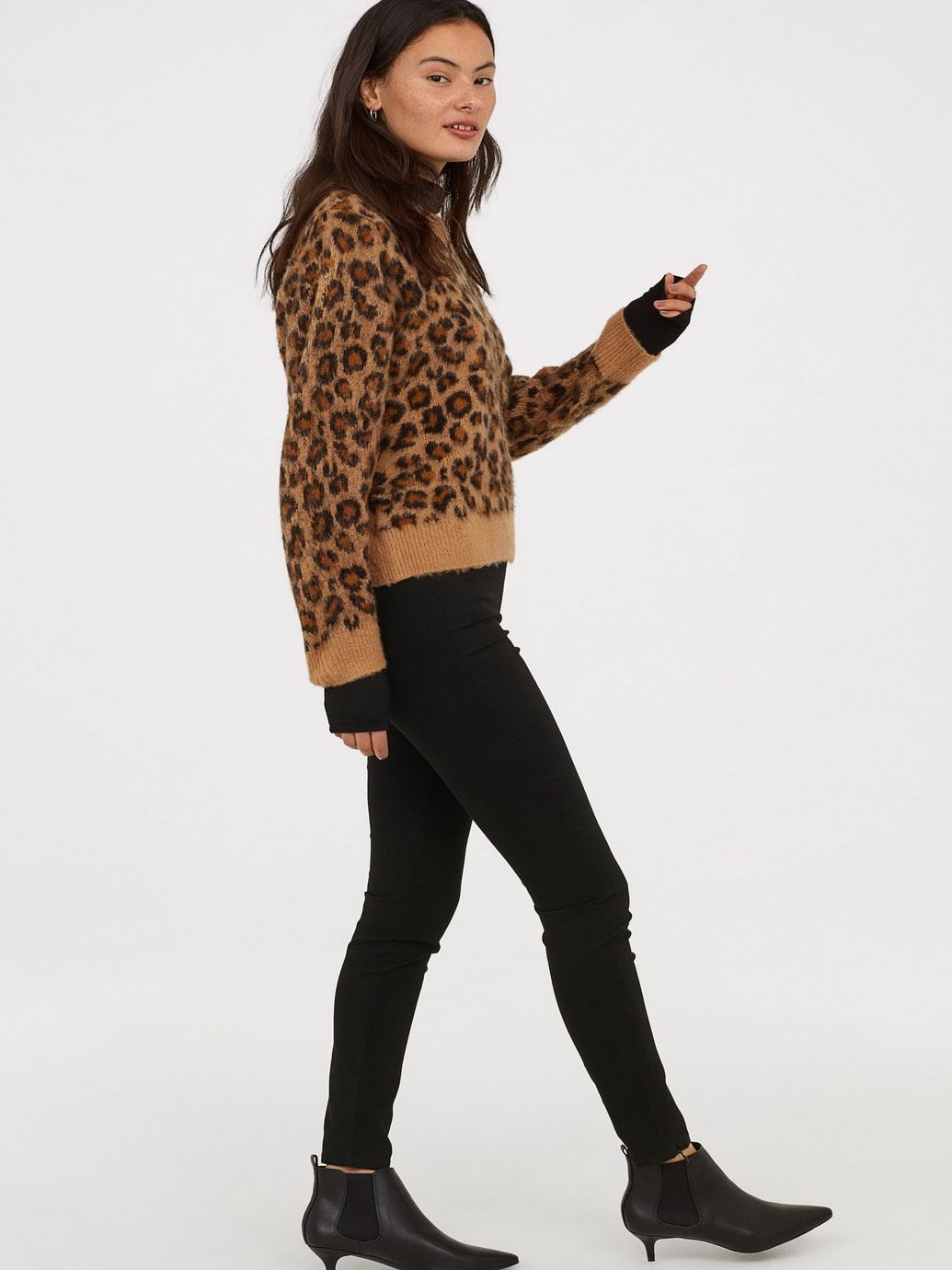

Брюки H&M Divided 0660618-8  Черные (СА2000001661666, Брюки H&M Divided 0660618-8 34 Черные (СА2000001661666)