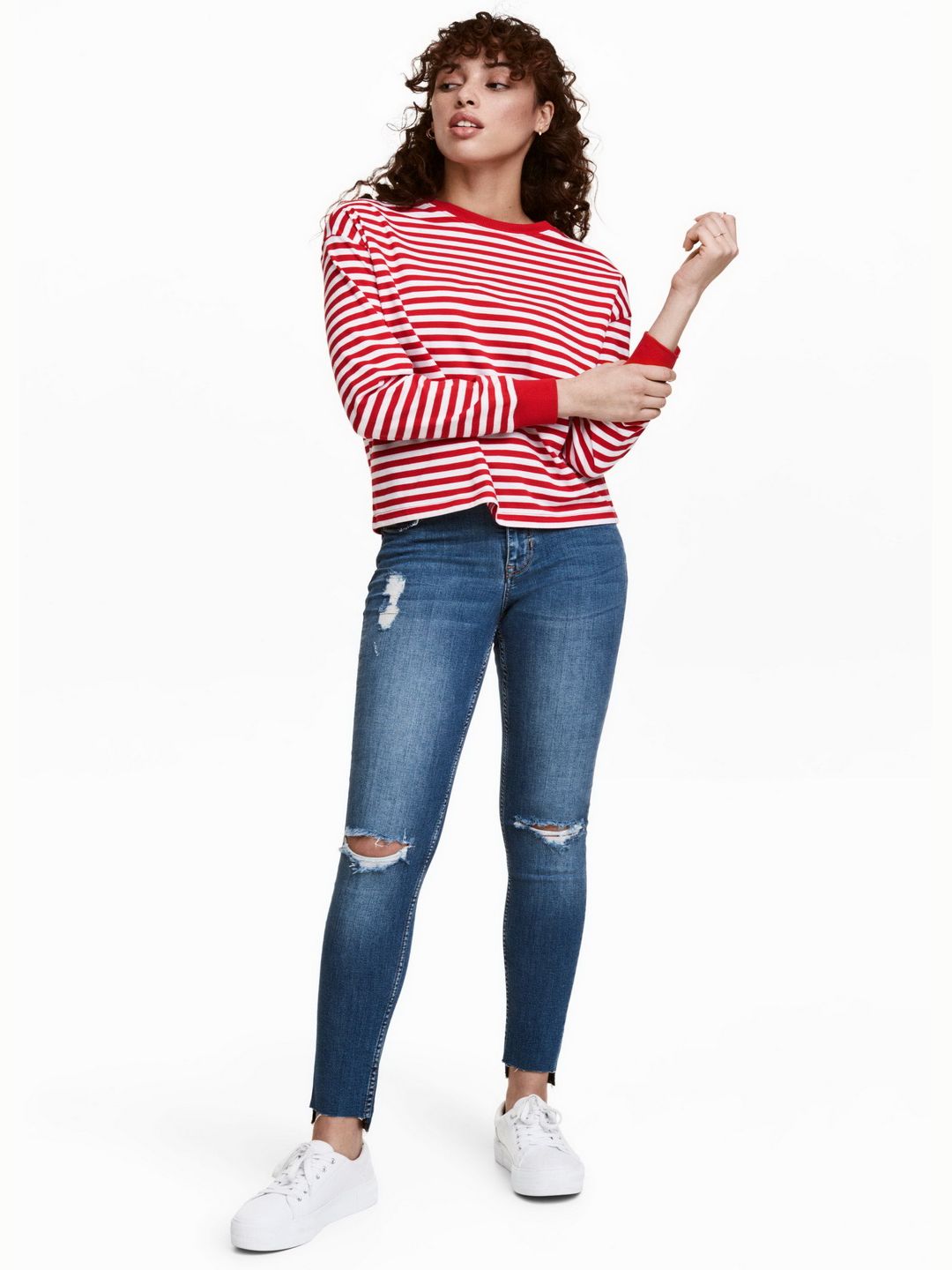 

Джинсы H&M Divided 04-0448515-7  Синие (СА2000001661697, Джинсы H&M Divided 04-0448515-7 34 Синие (СА2000001661697)