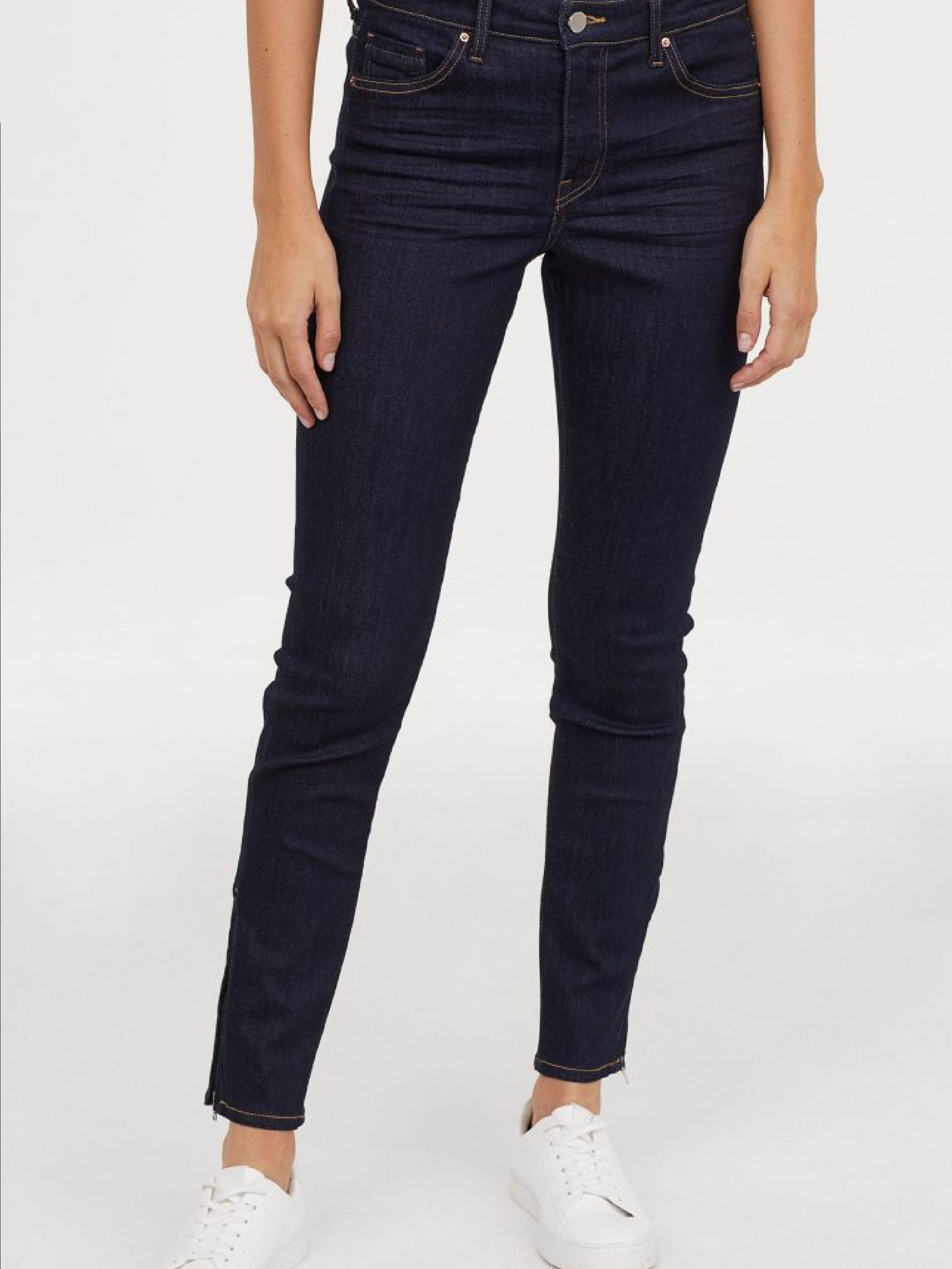 

Джинсы H&M Conscious 04-0682848-8  Темно-синие (СА2000001717608, Джинсы H&M Conscious 04-0682848-8 31 Темно-синие (СА2000001717608)