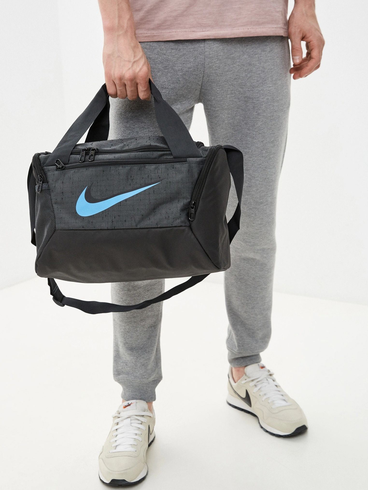 Сумка Nike NK BRSLA XS DUFF - 9.5 (25L) черная DM3977-010 купить в Киеве в  интернет-магазине Sport City: цена, отзывы и фото