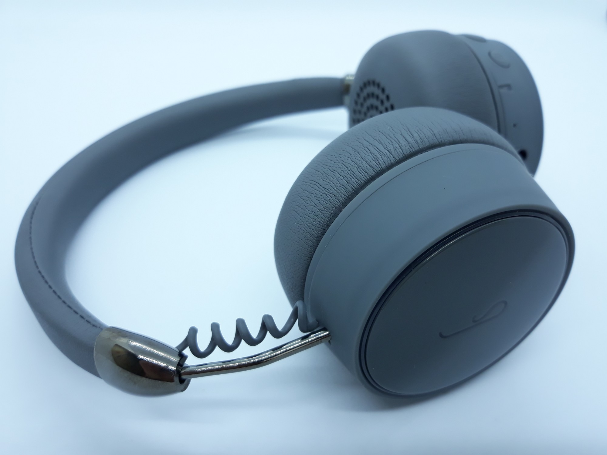 

Беспроводные Bluetooth наушники GORSUN E95 (серый)