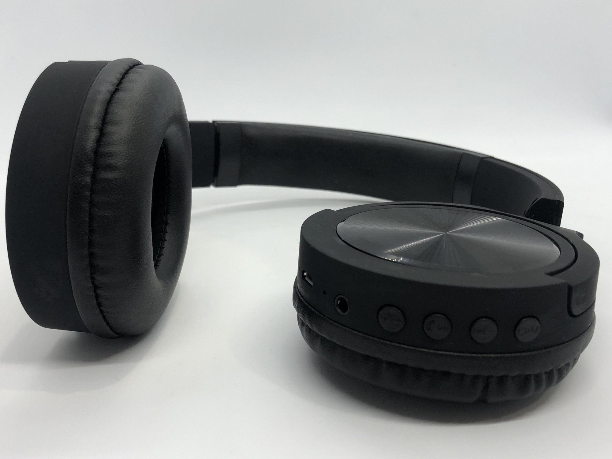 

Наушники Bluetooth SUPER BASS E900BT (черный)