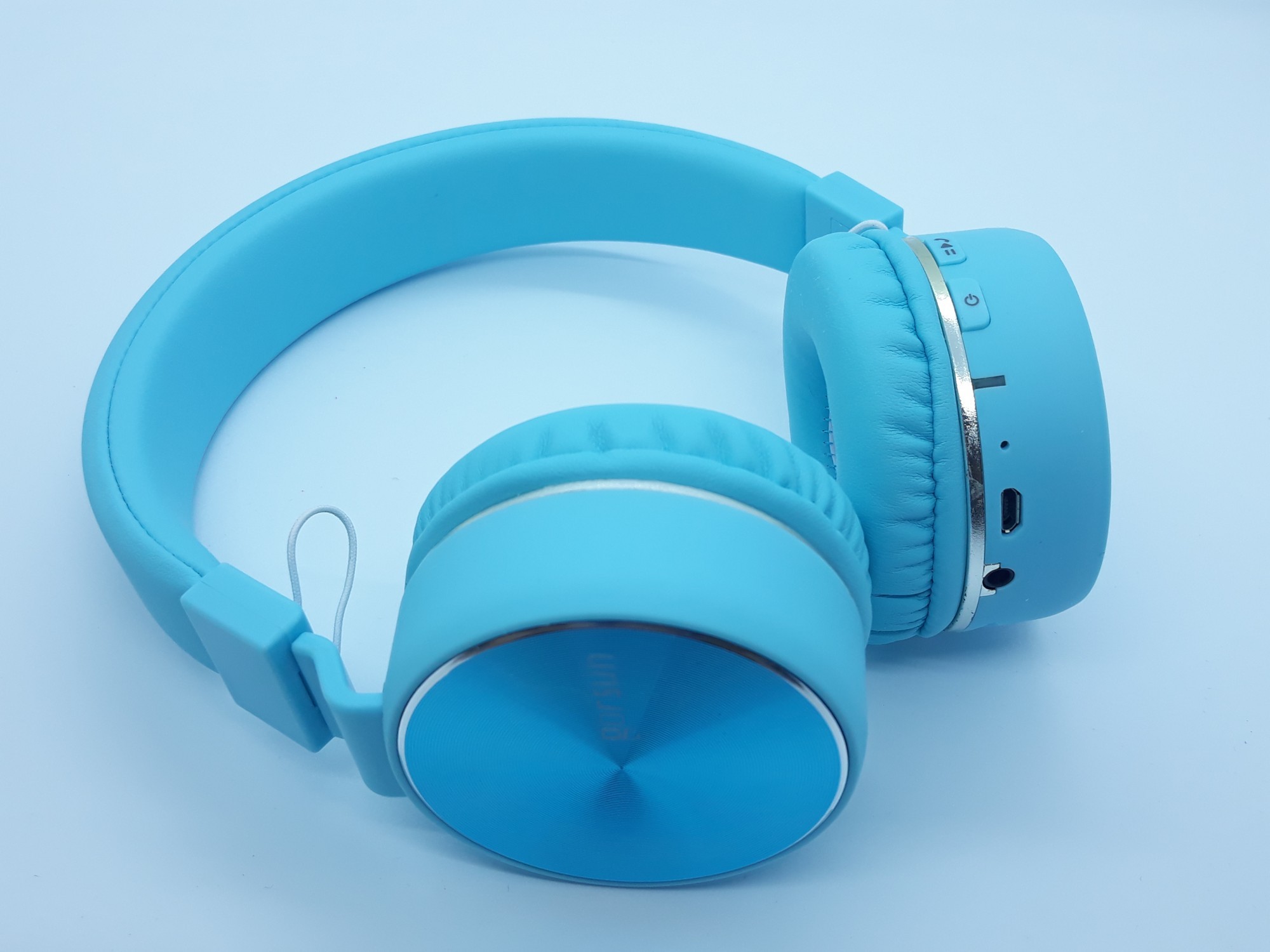 

Беспроводные Bluetooth наушники GORSUN E87 (нежно-голубой)