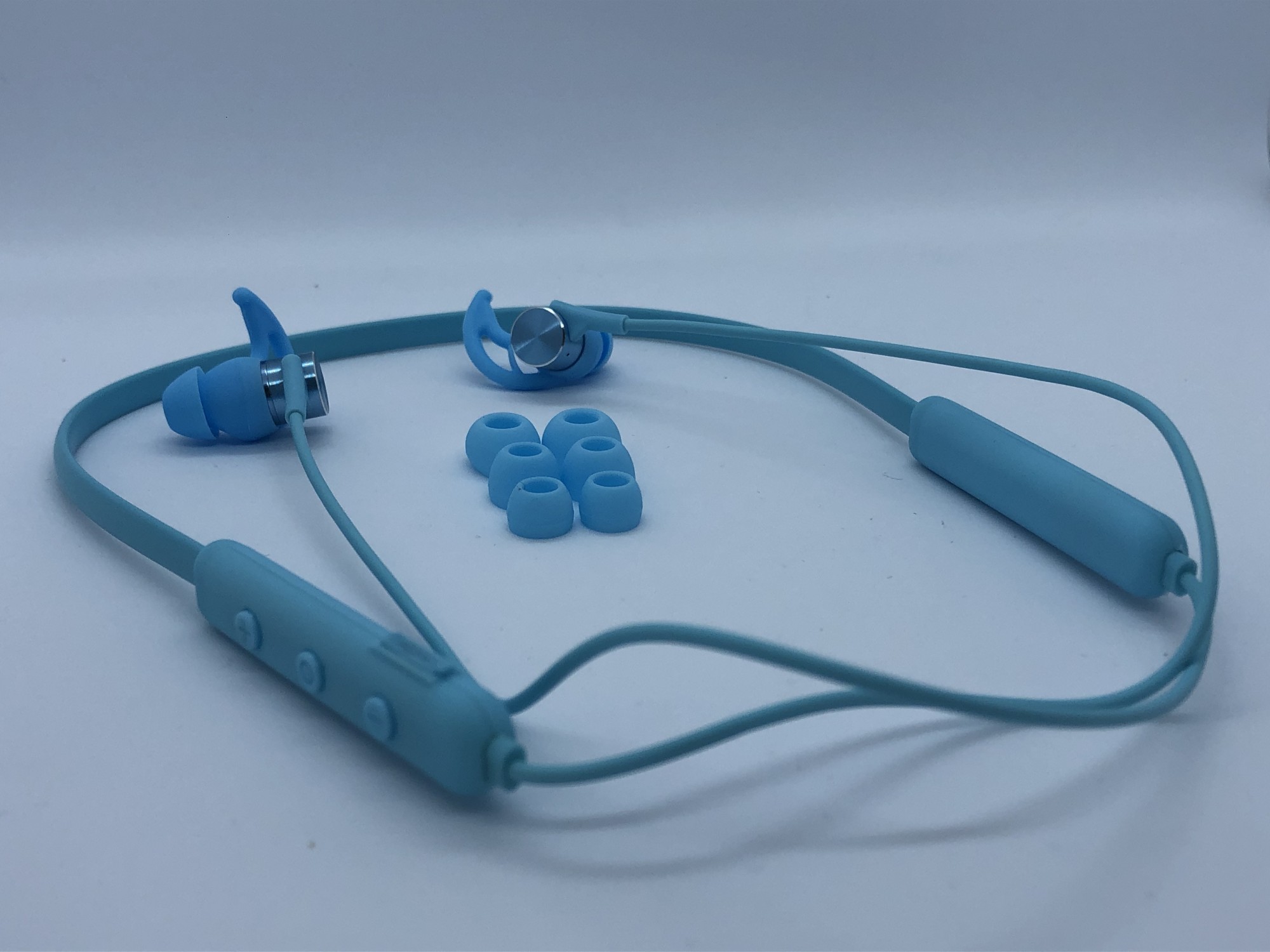 

Беспроводные Bluetooth наушники GORSUN E18A (blue)