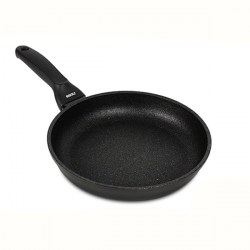 

Сковородка BLACKplus бакелитовая ручка RISOLI диам.24 см 00103BP/24PN