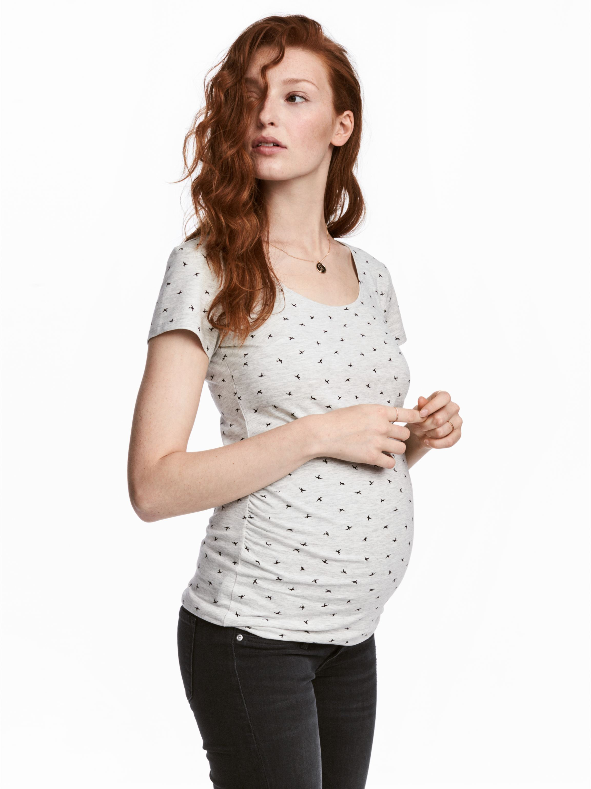 

Футболка для беременных H&M 5486036 M Светло-серая Птицы