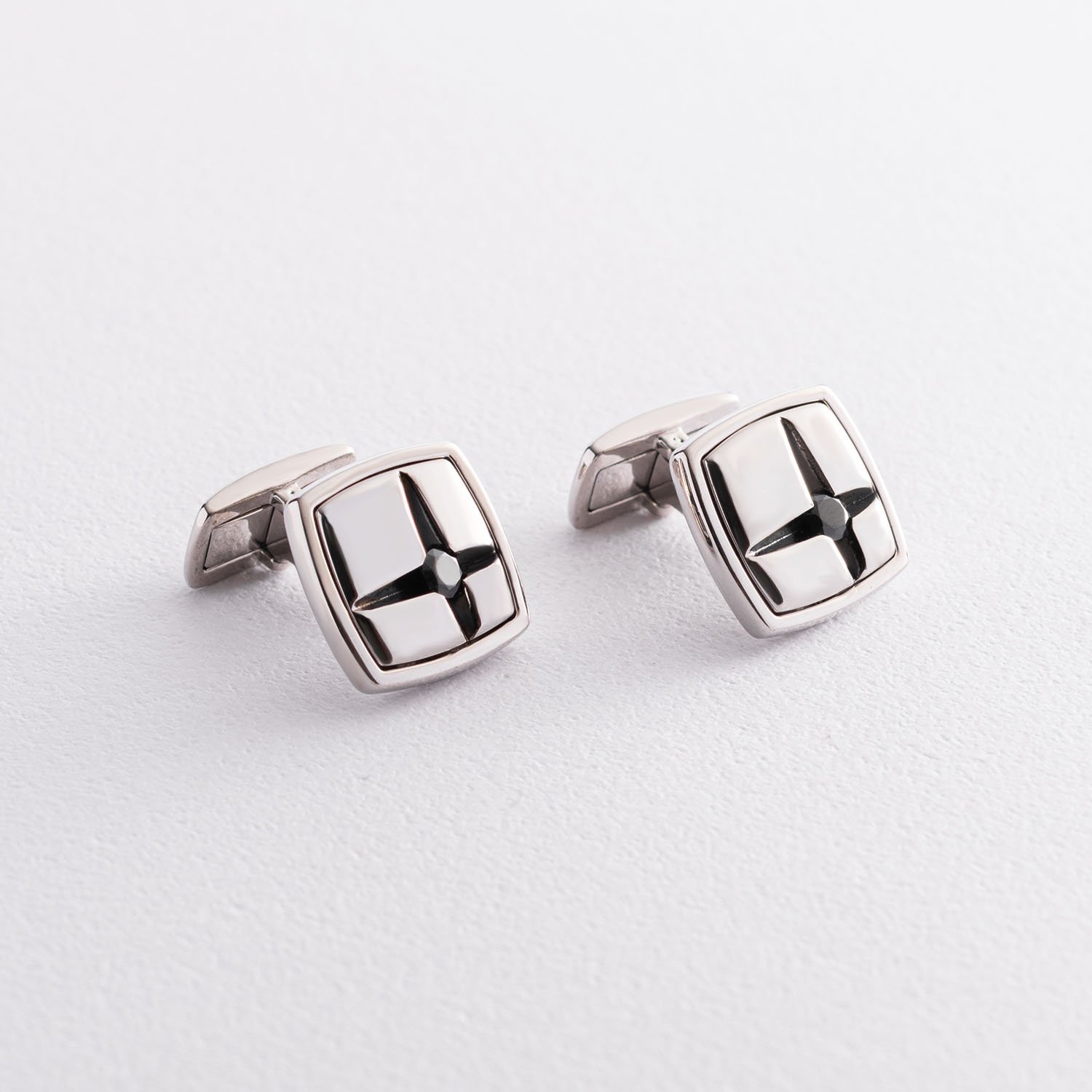 

Серебряные запонки Zancan EXG048