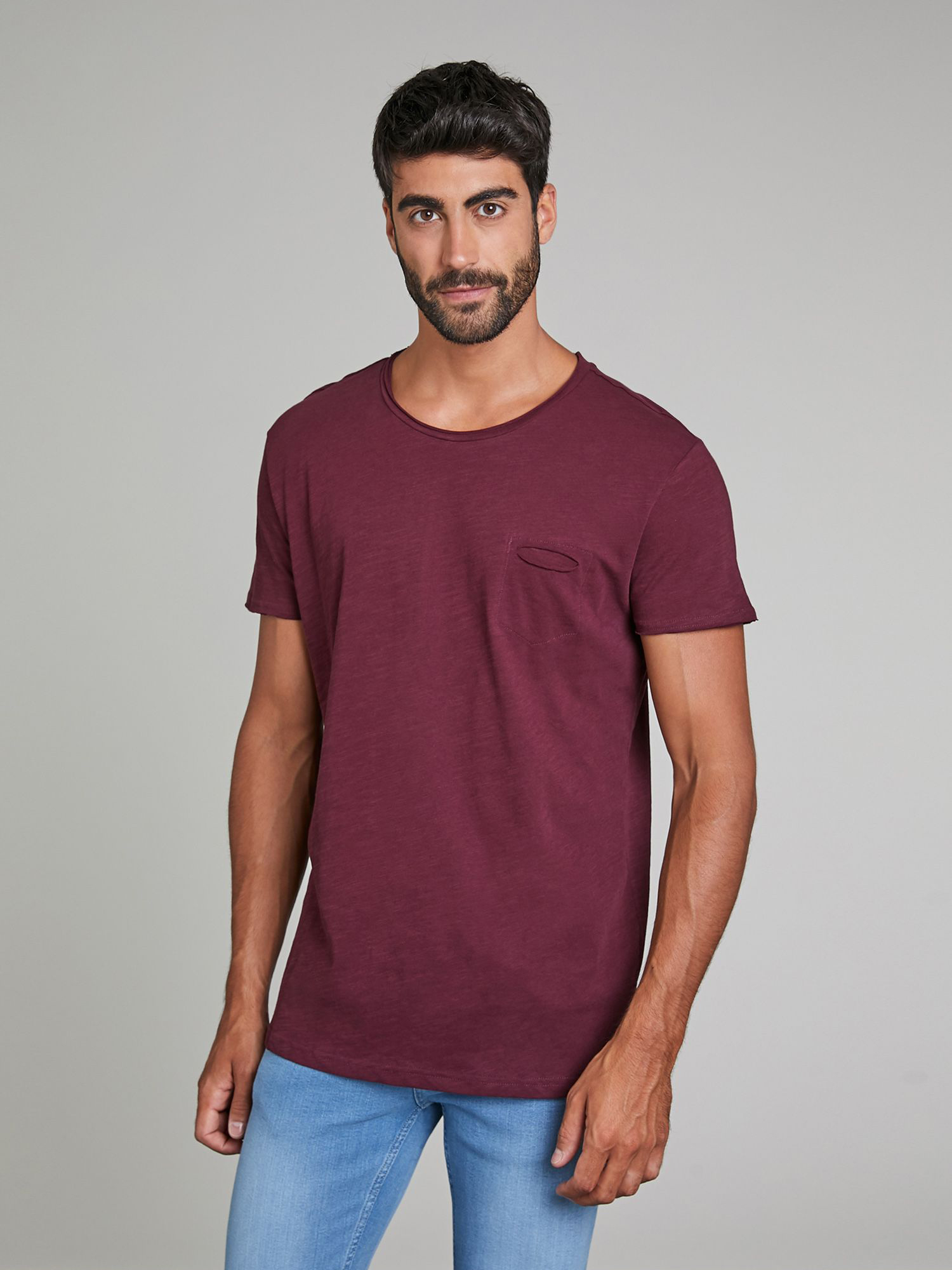 

Футболка Piazza Italia 33165-1246 S Plum