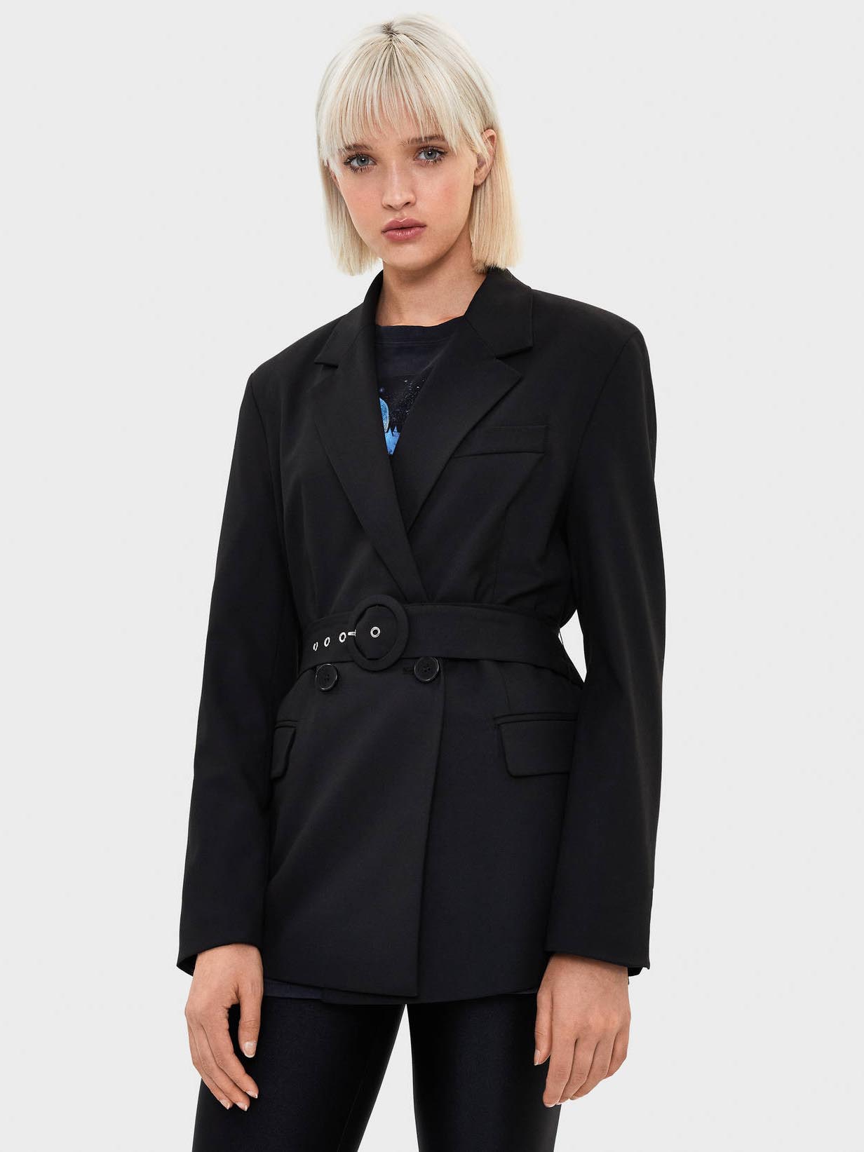 

Пиджак Bershka 06124168800 M Черный