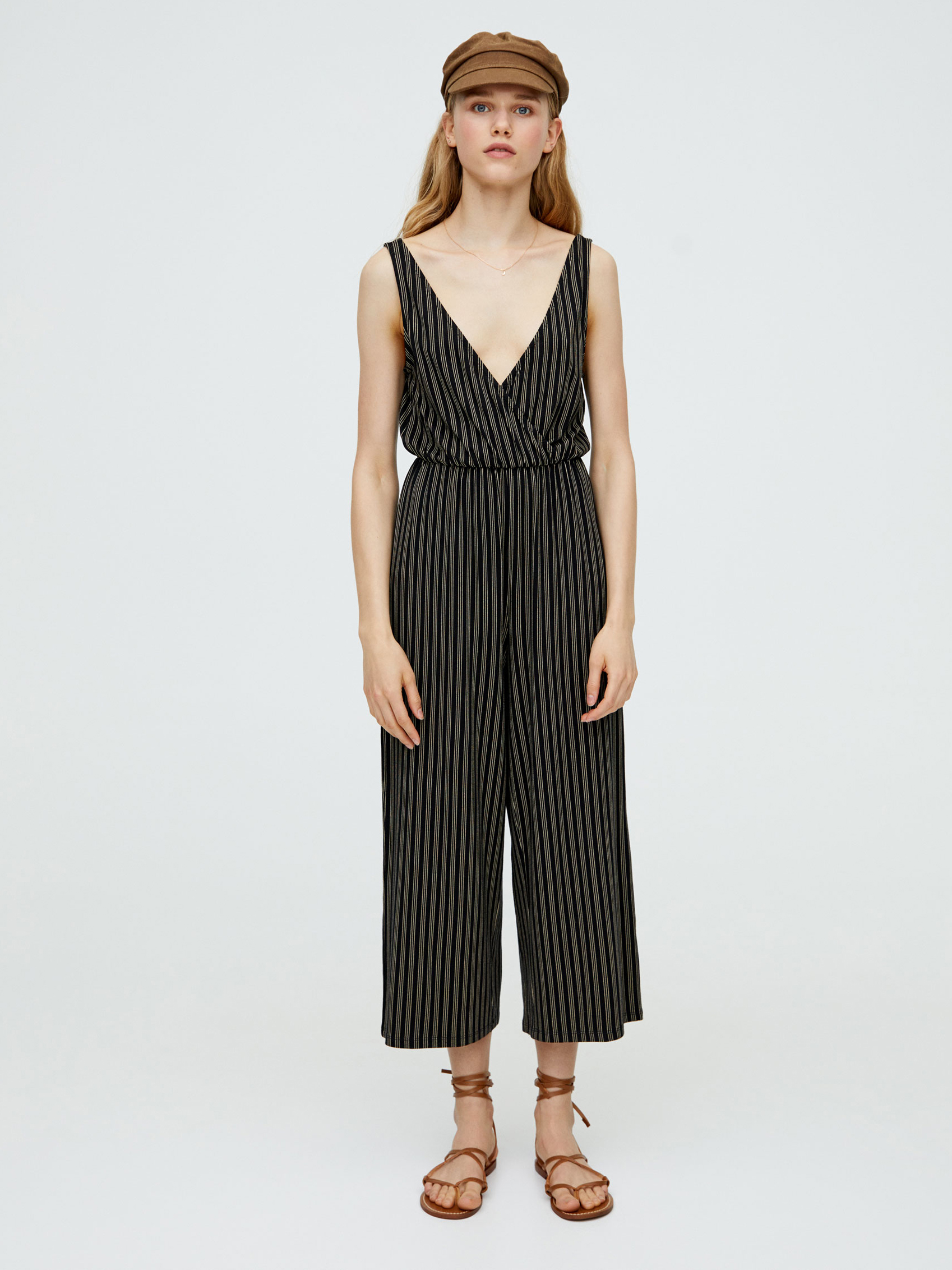 

Комбинезон Pull & Bear 05637315105  Принт, Комбинезон Pull & Bear 05637315105 S Принт