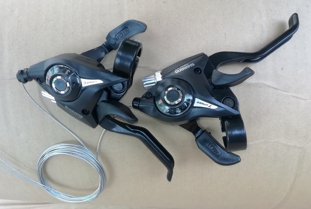 

Манетки (моноблоки) Shimano ST-EF51 -7 скоростей 3х7