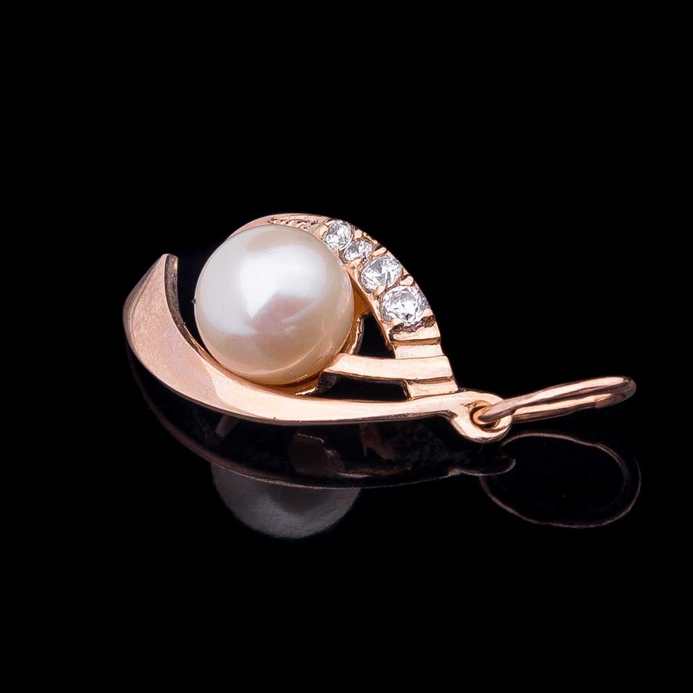 

Золотая подвеска с культ. пресн. жемчугом и фианитами п01402 Оникс