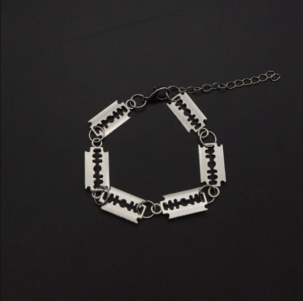 

Браслет на руку «‎BLADE»‎‎ от Chains Factory
