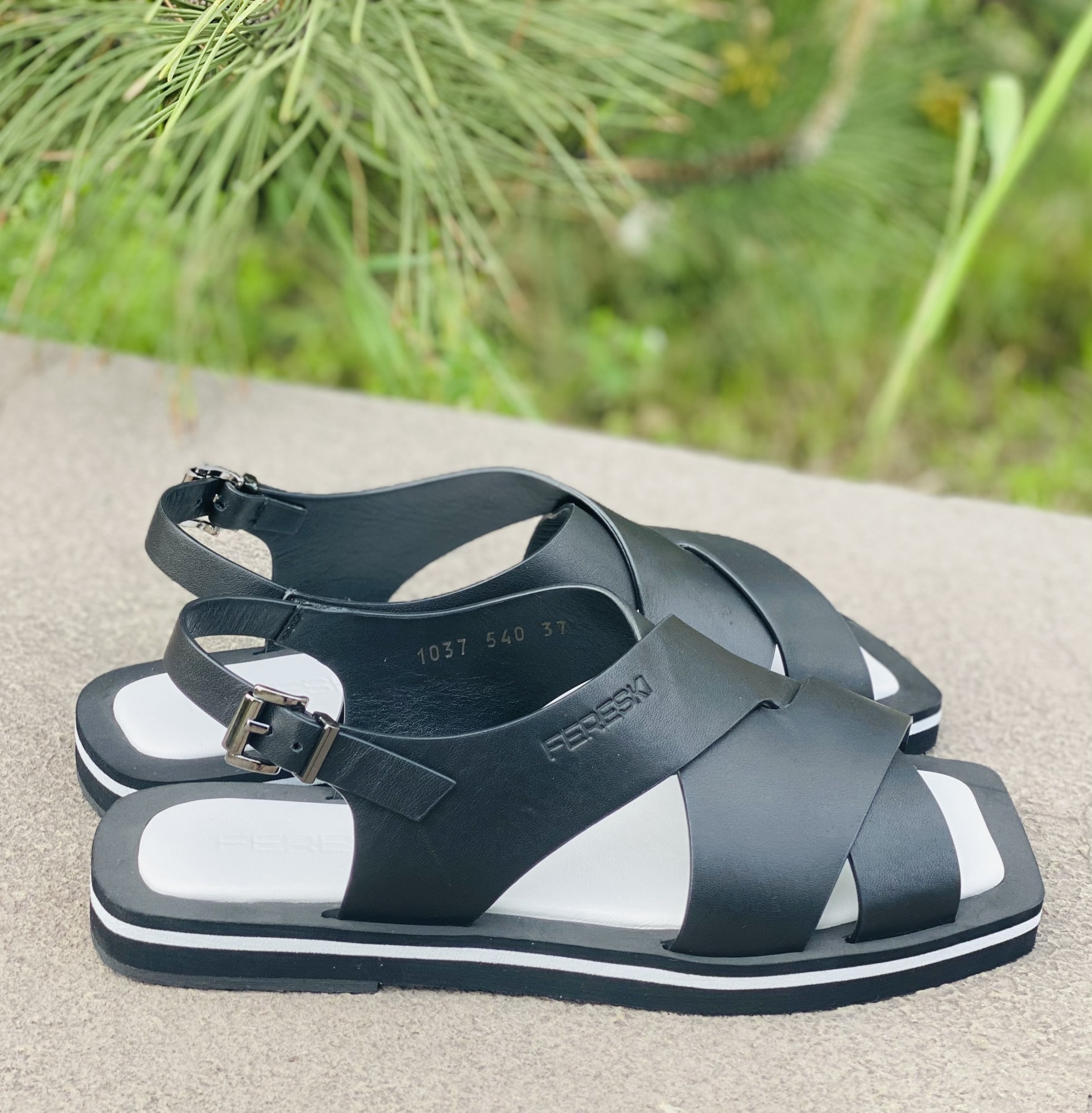 

Босоножки FERESKI 1131-21 Черные 38