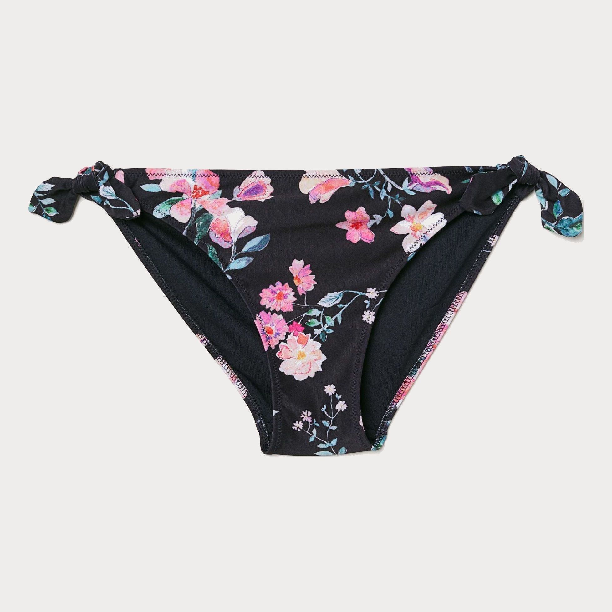 

Нижняя часть купальника H&M 6108427-AAUU 32 Черная в цветные узоры