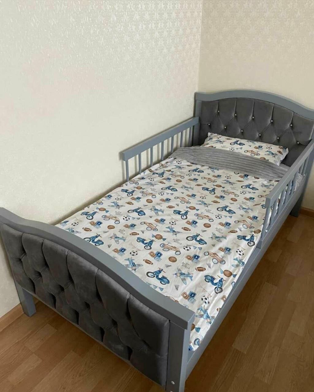 

Кровать детская мягкая Teremokkids VDS-Gray 90*180