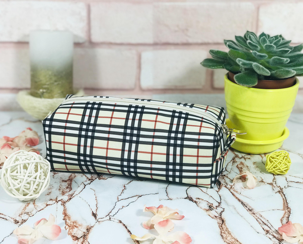 

Косметичка женская с одним отделением Burberry/Барберри