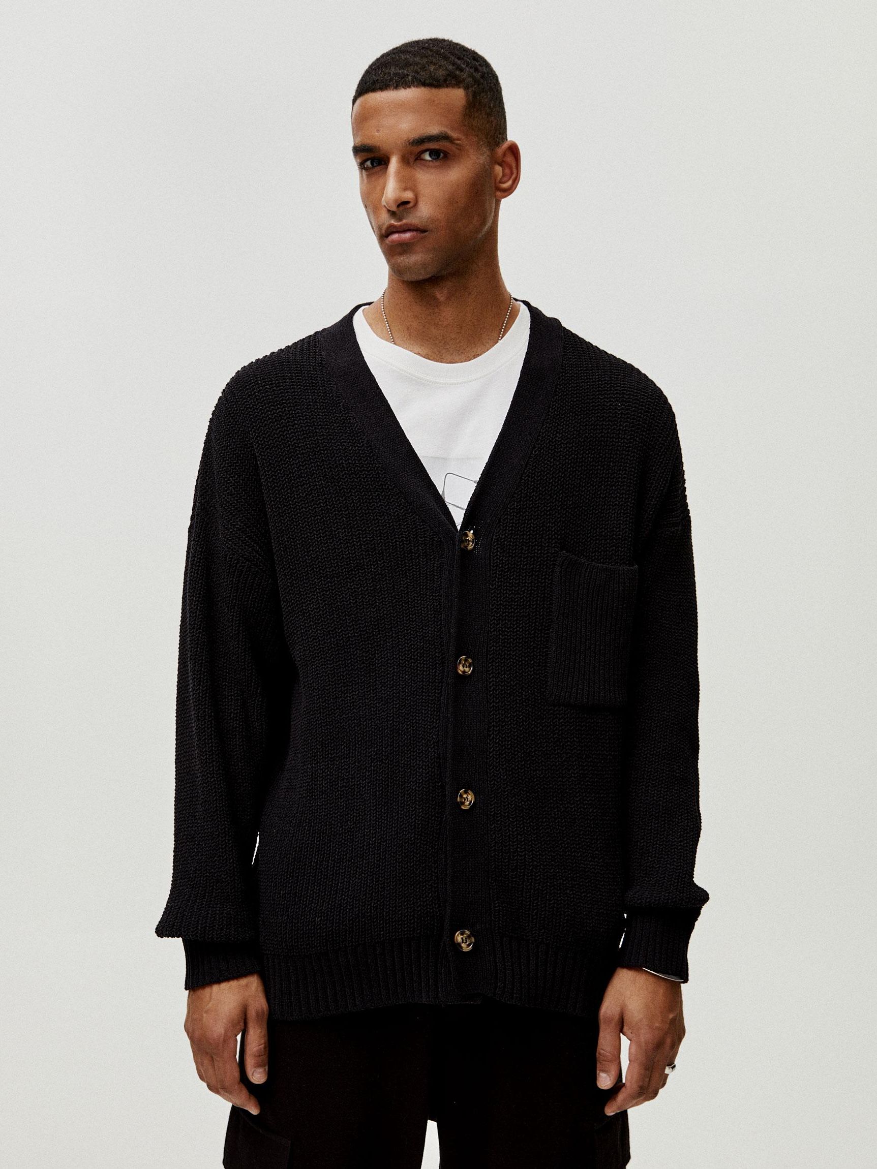 

Кардиган Pull & Bear 9582/501/800-AAAD M Черный