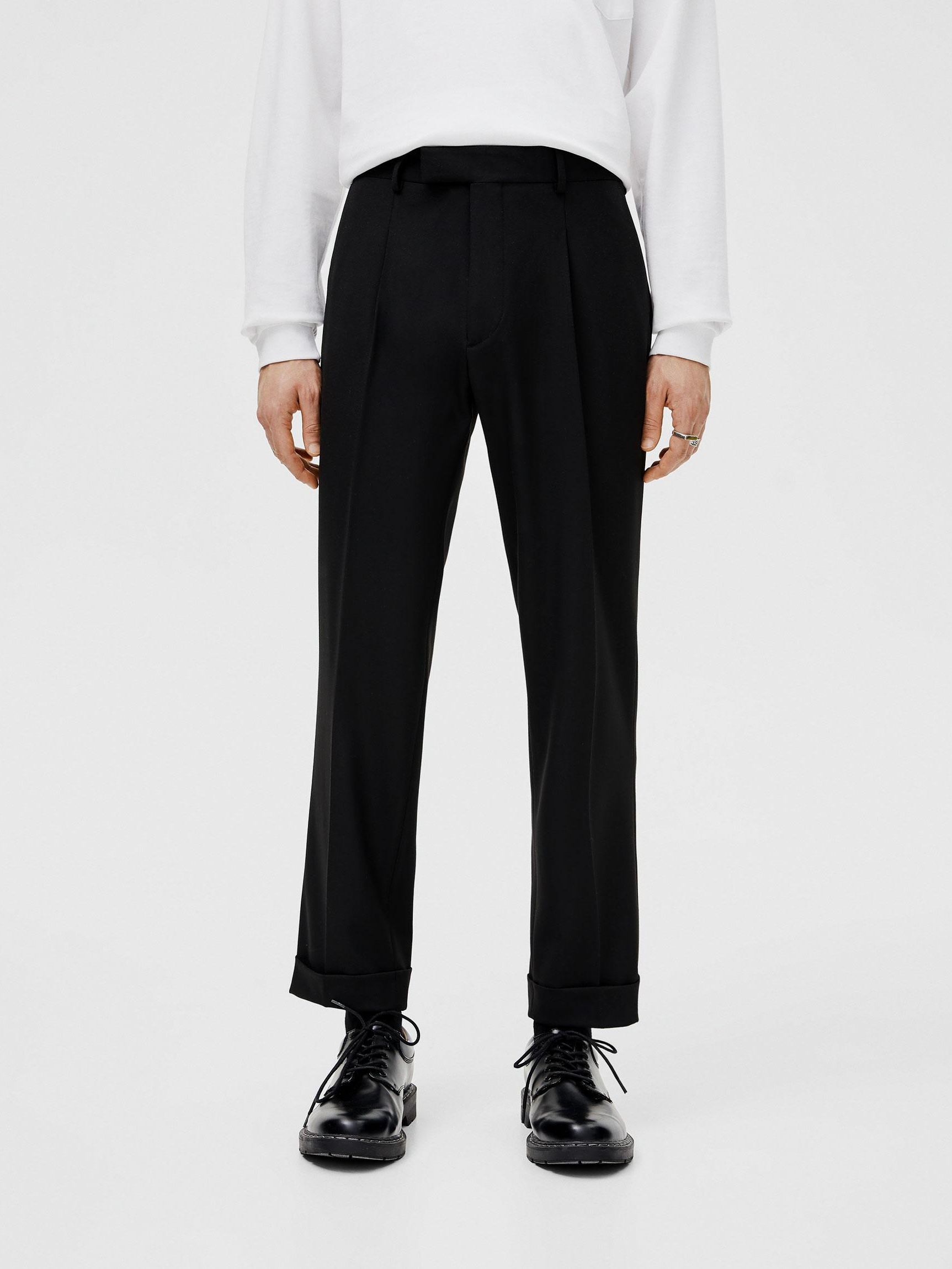 

Брюки Pull & Bear 9671/520/800-AAAD 44 Черные