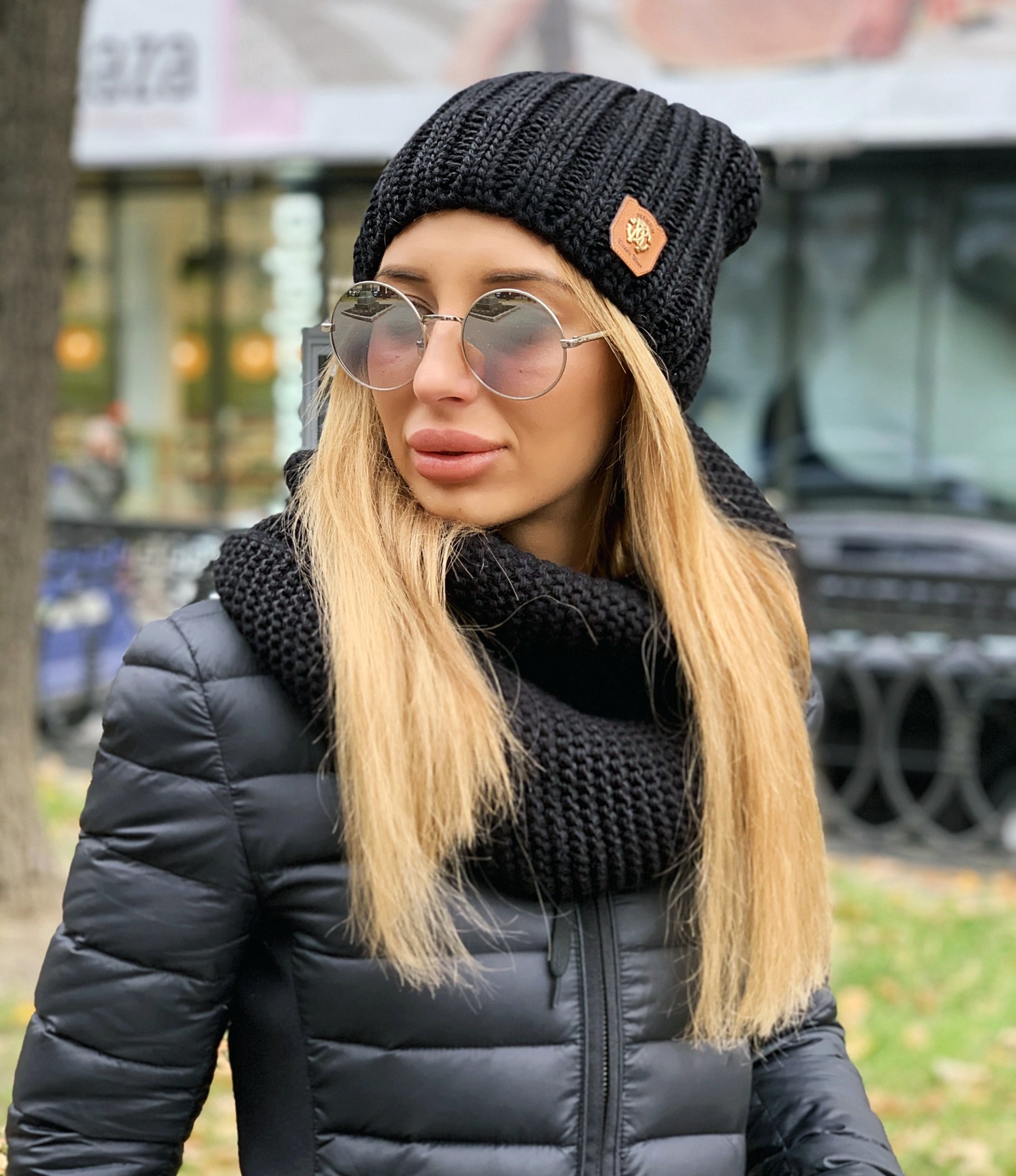 

Комплект шапка шарф PINK&MILK Нордик Черный