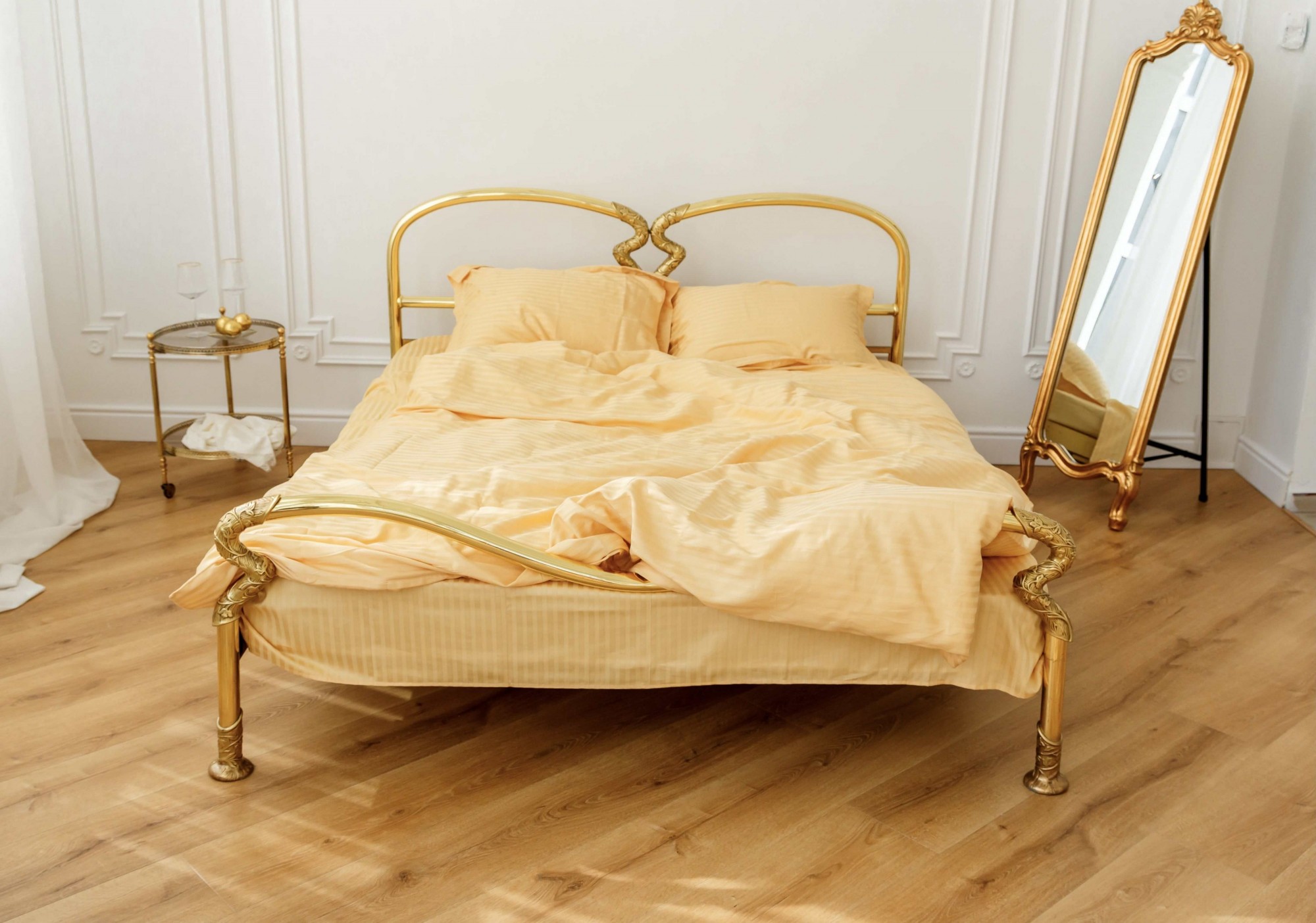 

Постельное бельё Textile Hygge сатин страйп 200х220 золотой 303312001