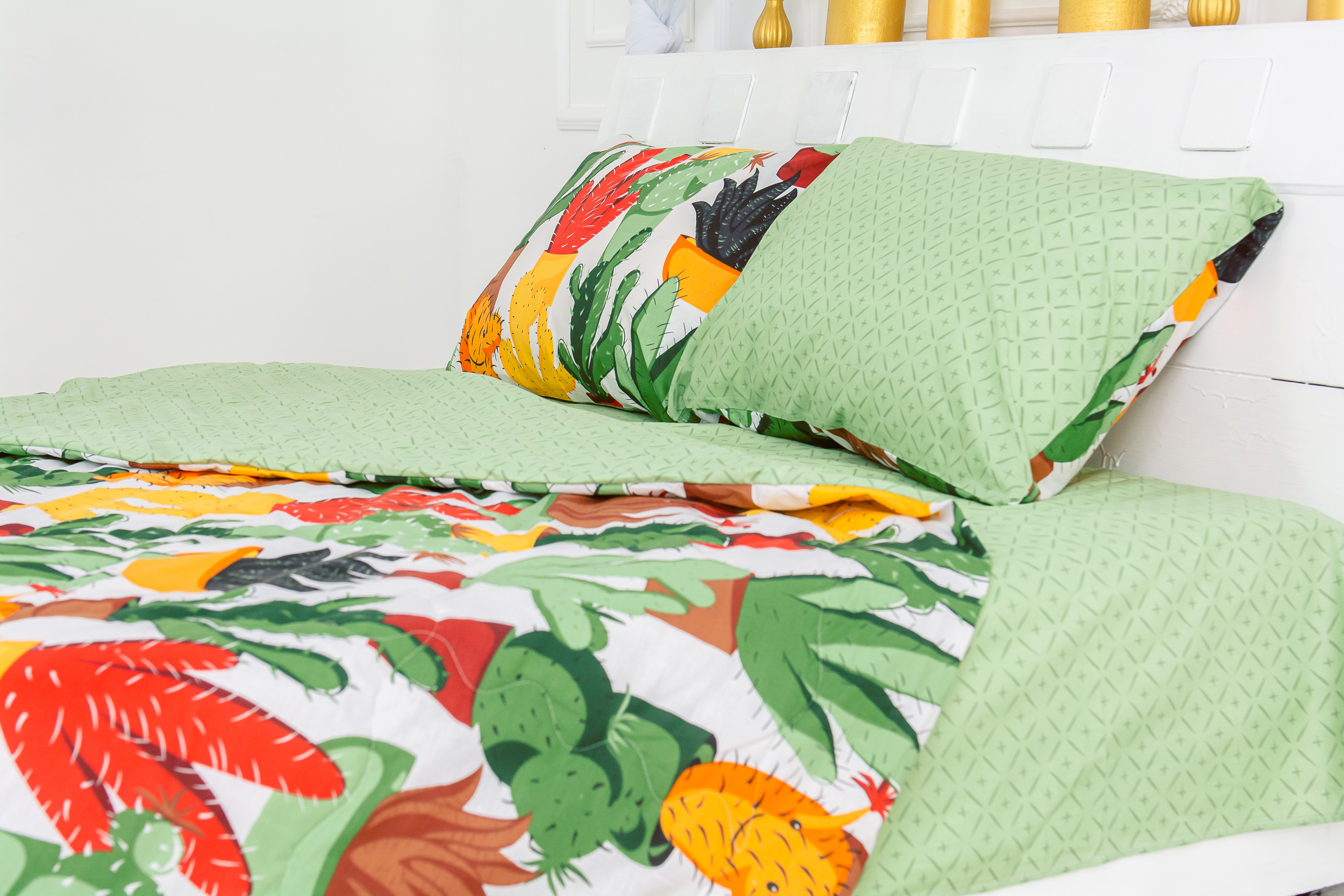 

Летний постельный комплект MirSon №2469 BamBoo 17-0002 Cecilio одеяло 200х220 см + наволочки 2 х 50х70 см + простынь 220x240 см