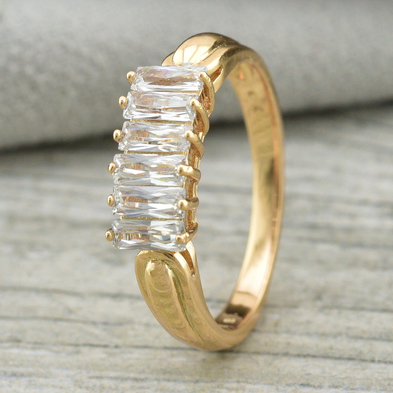 

Кольцо Xuping 11638 ширина 5 мм фианит позолота 18К20