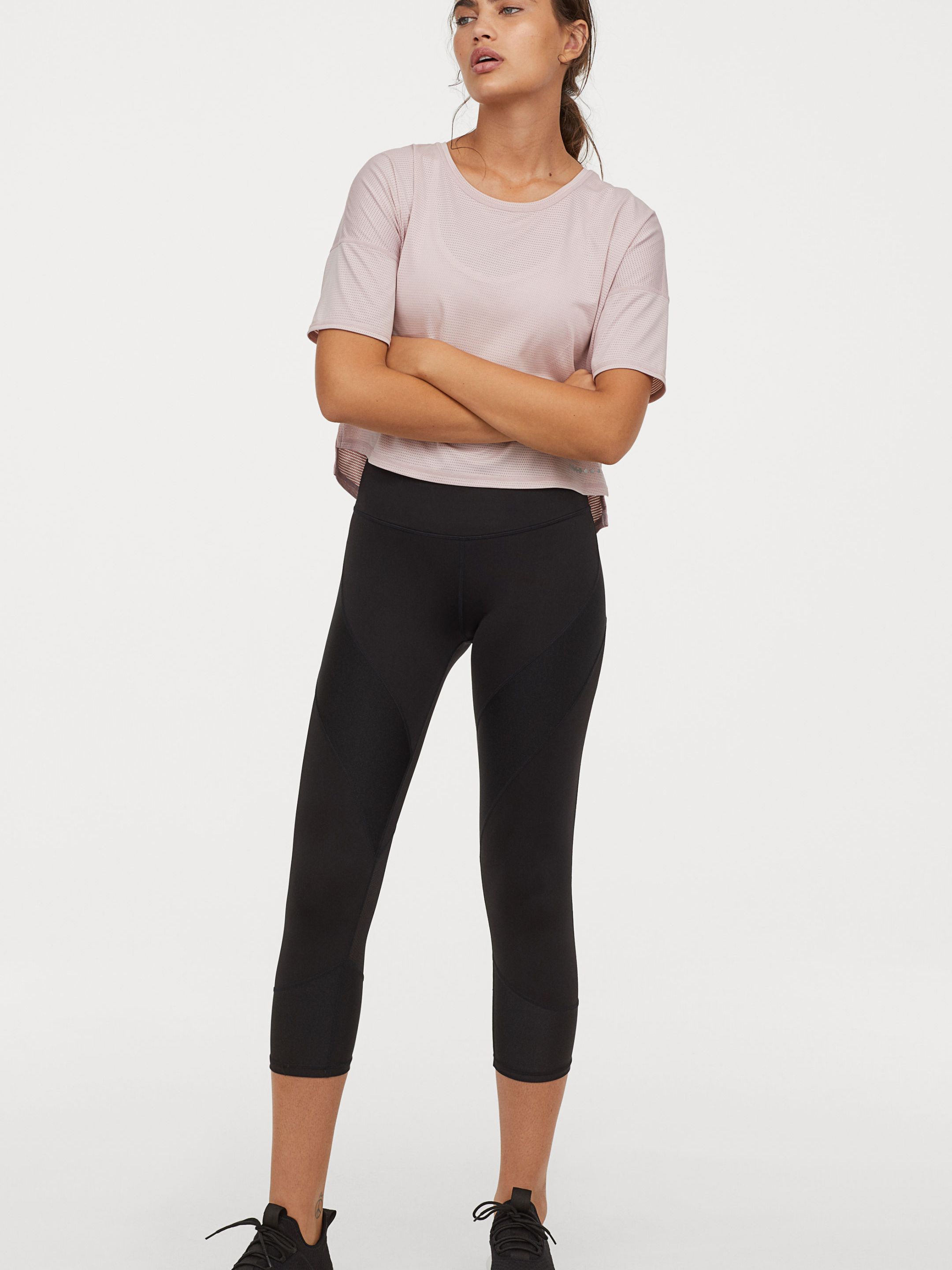 

Спортивные капри H&M 5729387-AAAD XS Черные