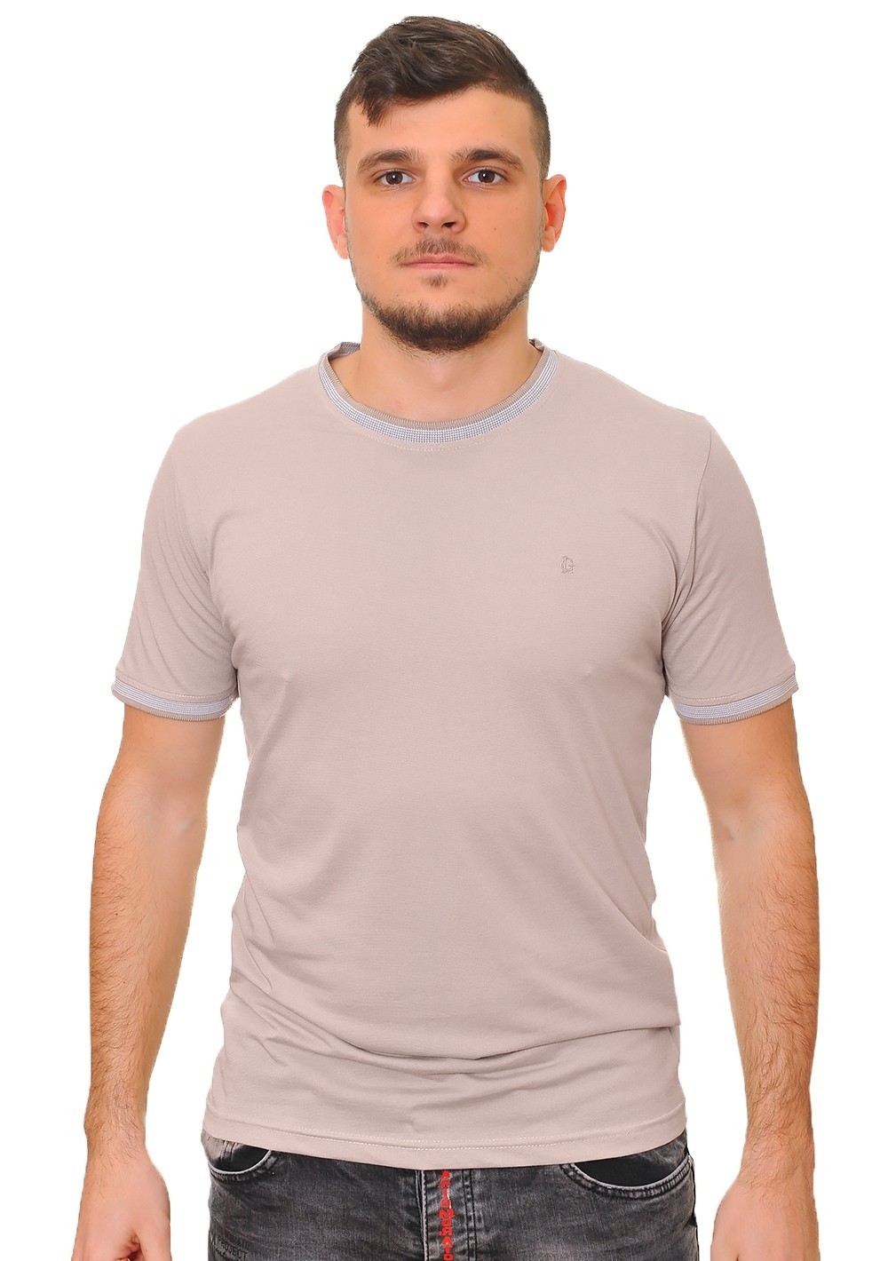 

Футболка LE GUTTI 20-1539-08  бежевая, Футболка LE GUTTI 20-1539-08 M бежевая