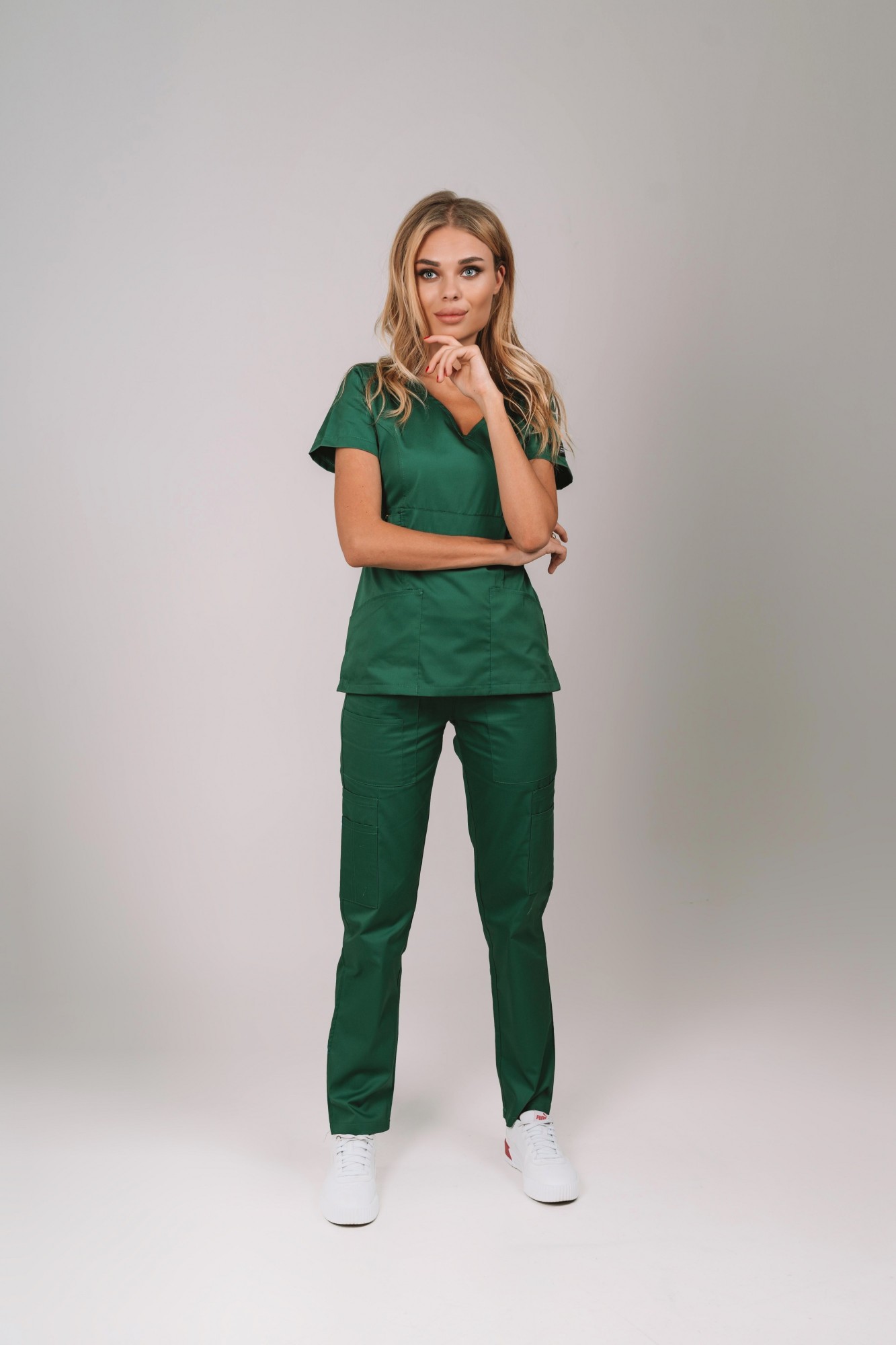 

Костюм медицинский женский MD Hero КК0053 L изумрудный